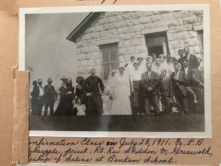 1911 -
On Sunday, September 3, 1911 the Bishop of Salina, Rt Rev. Sheldon Griswold, came for confirmation and the mission of St Andrews was organized a Bishop’s Committee.