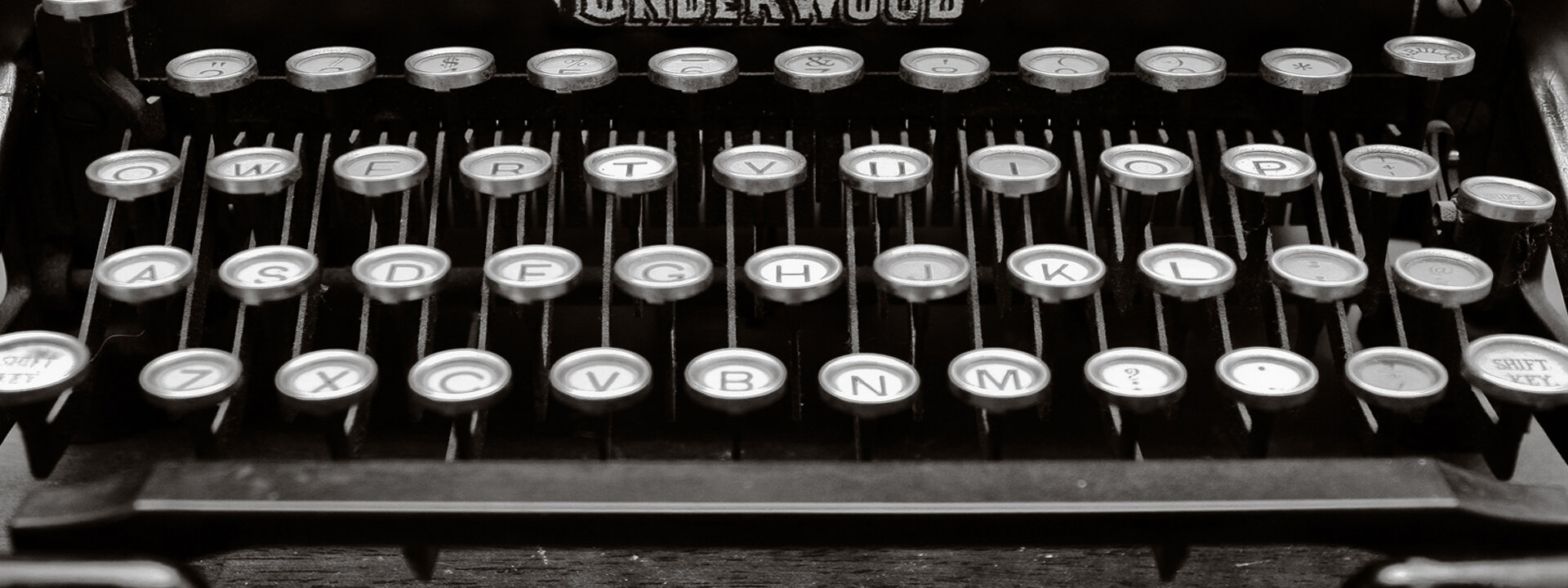 typewriter-header.jpg