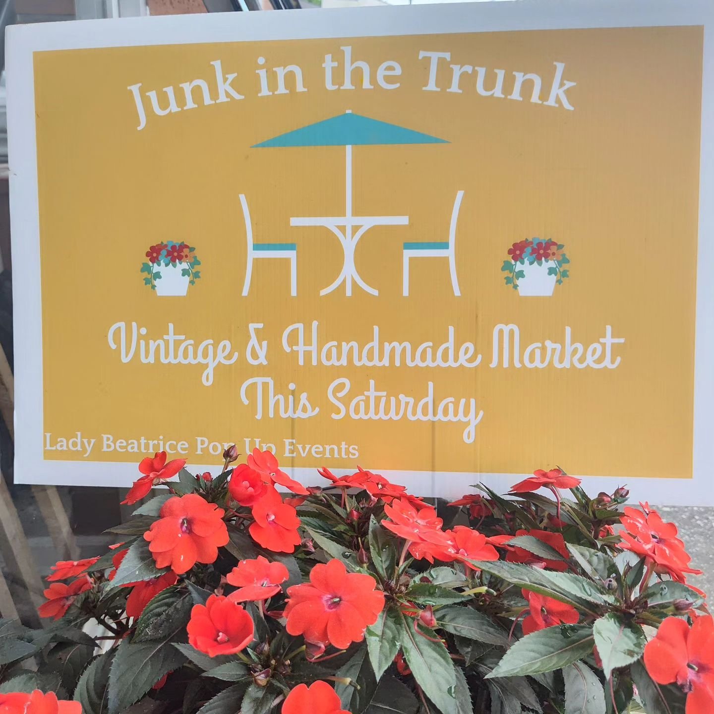 This Saturday May 18,  10-5 the Junk In The Trunk Outdoor Market will be at The Garage on 25!! Over 35+ vendors with great Vintage, Handmade , Local artists!
This is a rain or shine event. We'll also have Shelter Dog Transport Alliance here and Birdy