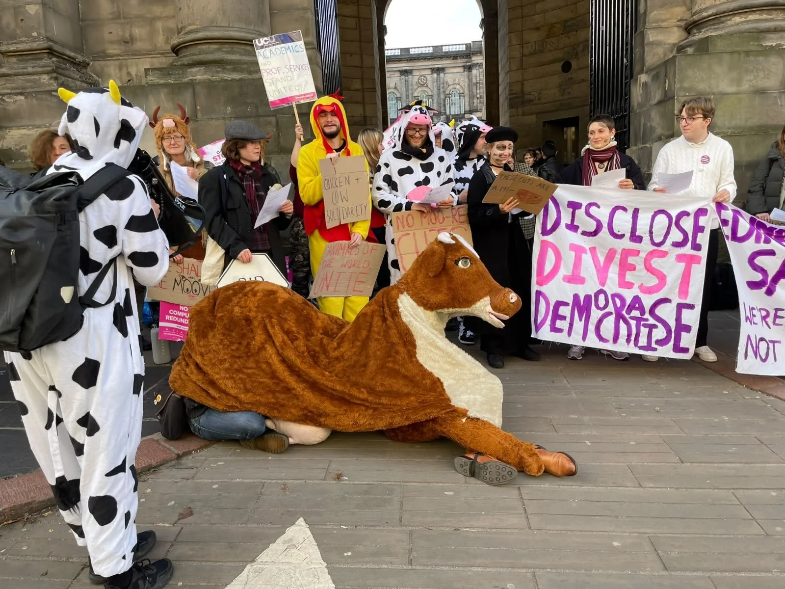 RALLY OF THE CASH COWS 
happening right now at Old College
‼️‼️‼️‼️‼️‼️‼️

#solidarity
#strike
#edinburgh
#edinburghuniversity