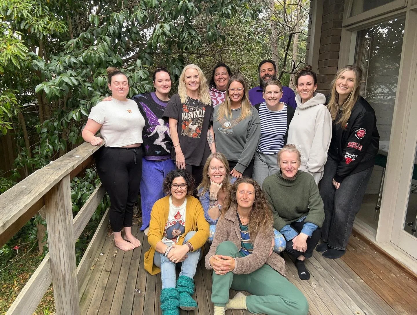 I love this current class of amazing Kinesiology students @schoolofelementalkinesiology

They are currently studying the Diploma of Metaphysical, Vibrational and Holographic Energies. 

All students have completed their Level 1 - Certificate of Kines