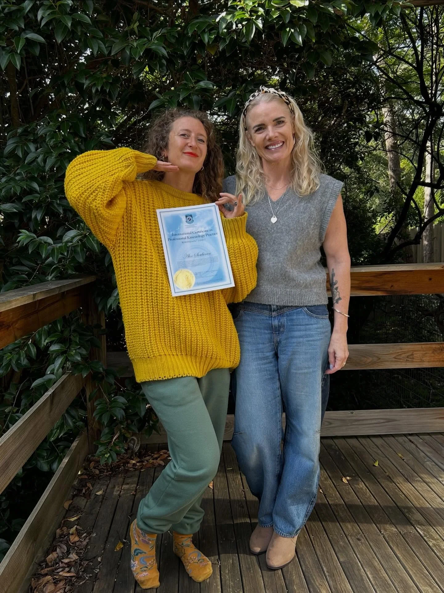 The @schoolofelmentalkinesiology has another qualified and exceptional PKP practitioner.

A huge congratulations to Alix @whispering.kinesiology who has successfully completed the Certificate of Kinesiology and is now an accredited ICPKP Kinesiology 