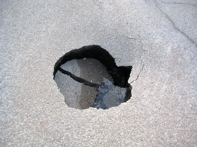 California City pays record settlement to cyclist injured by pothole