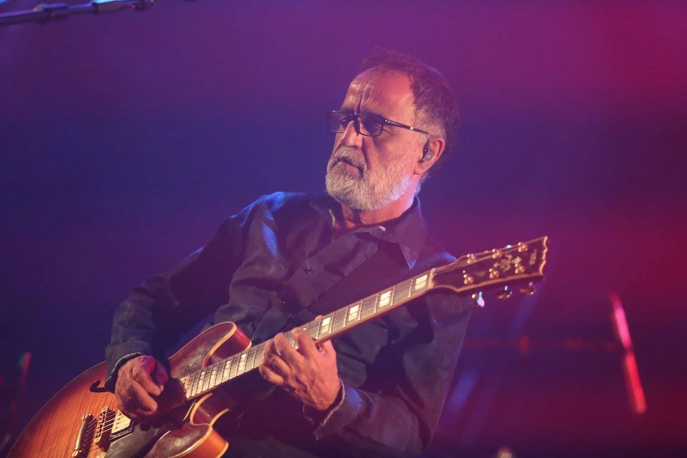 אהוד בנאי ופרפרי הקצב במופע מיוחד למען ילדים מרכז שניידר