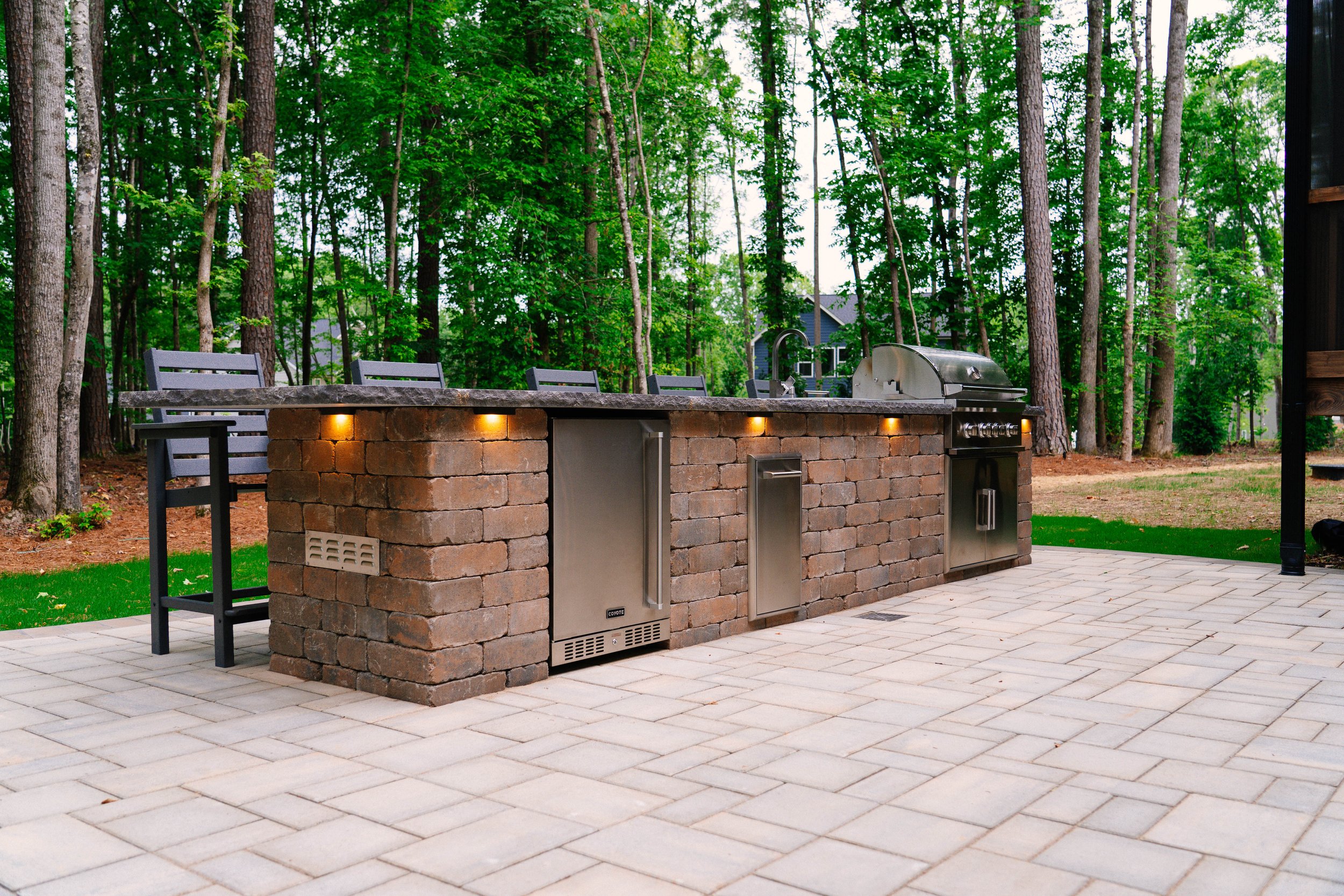 Advance-Landscaping-4.jpg