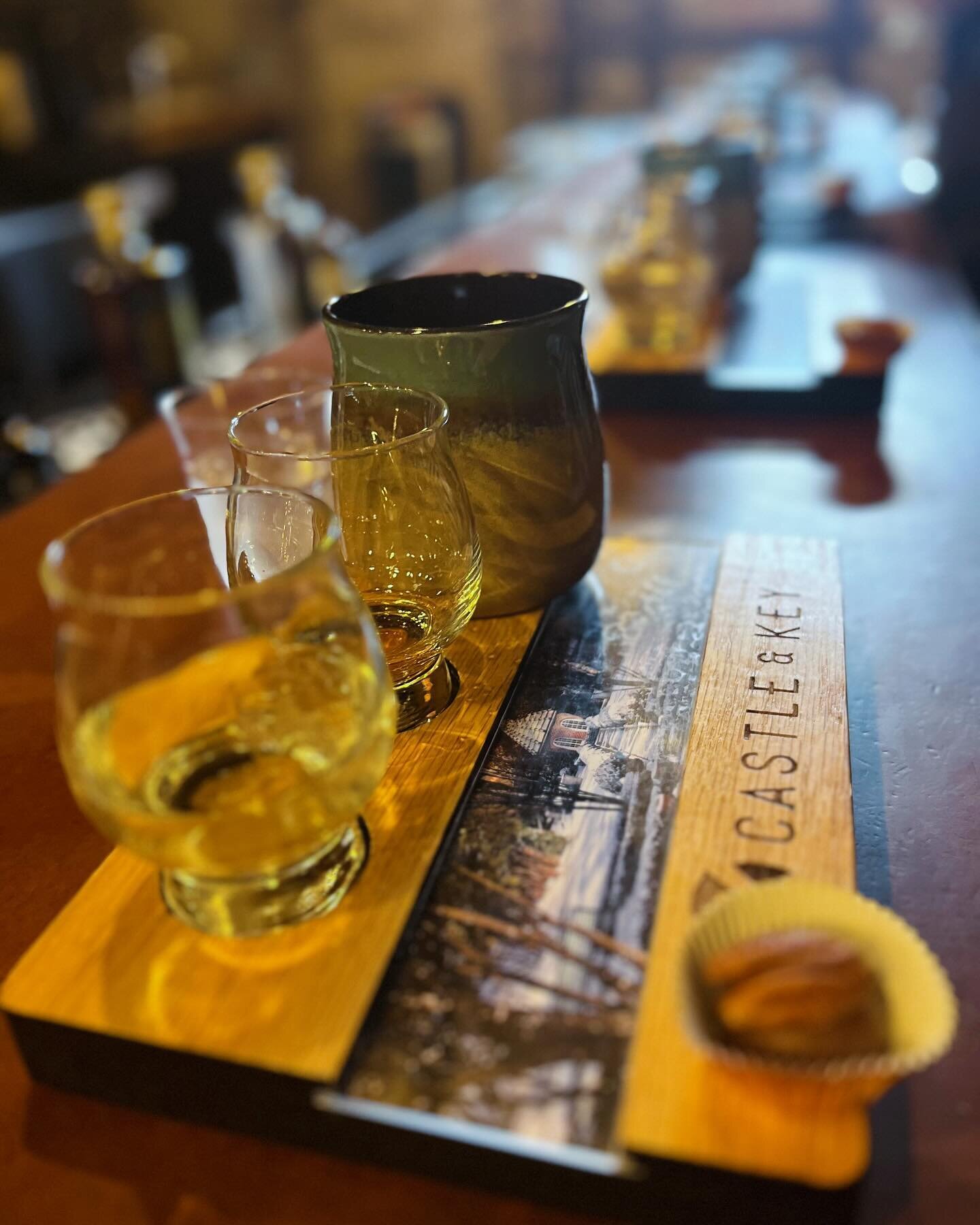 Wonderful tour and tasting at Castle and Key!
#kentuckybourbontrail #bourbon #bourbon-whiskey #liquidgold #bourbongram #whiskey #whisky #whiskeyandwatches #castleandkey