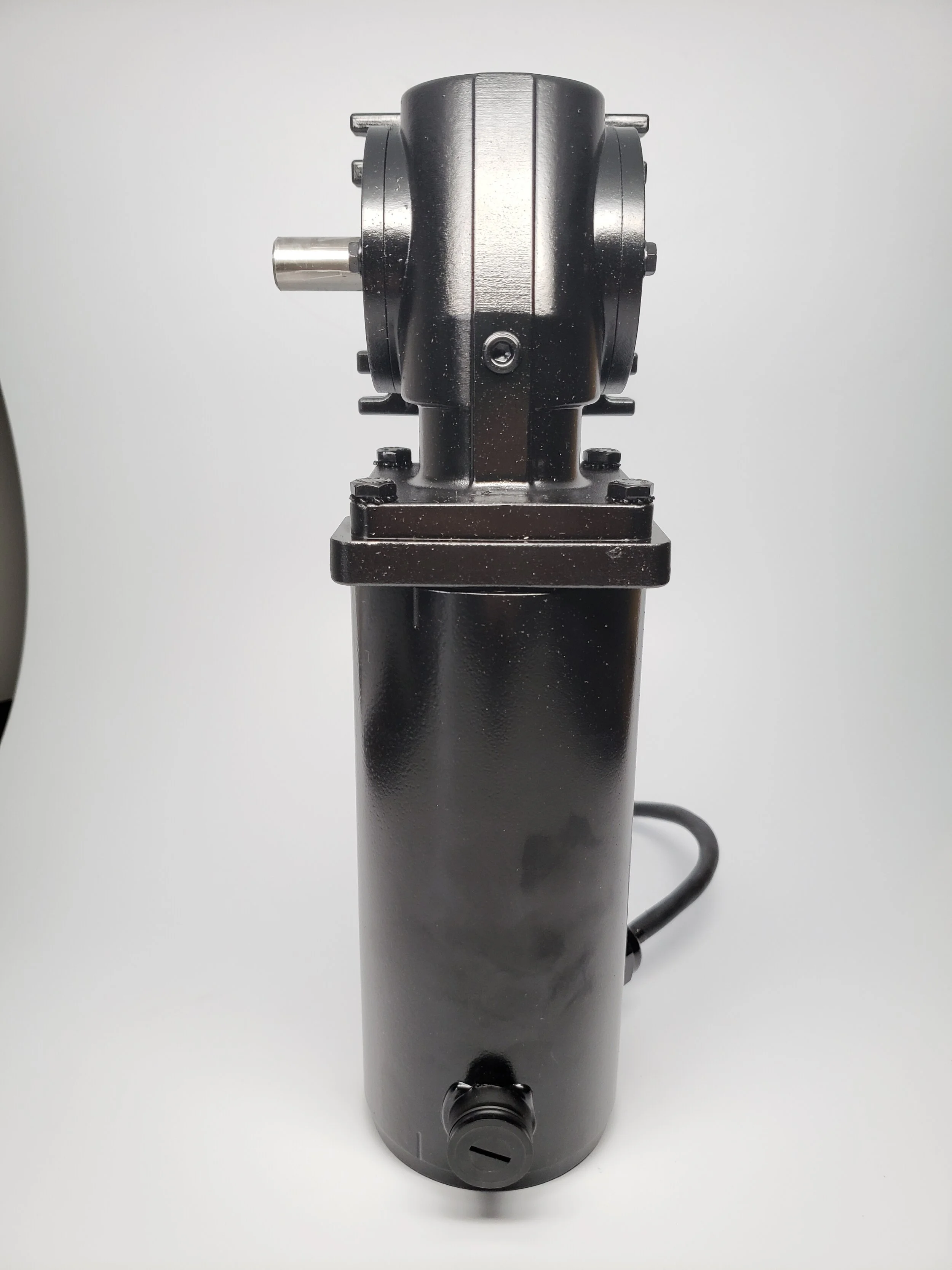 12 Volt Motor and Gear Box - AL111 — Lincoln Traps