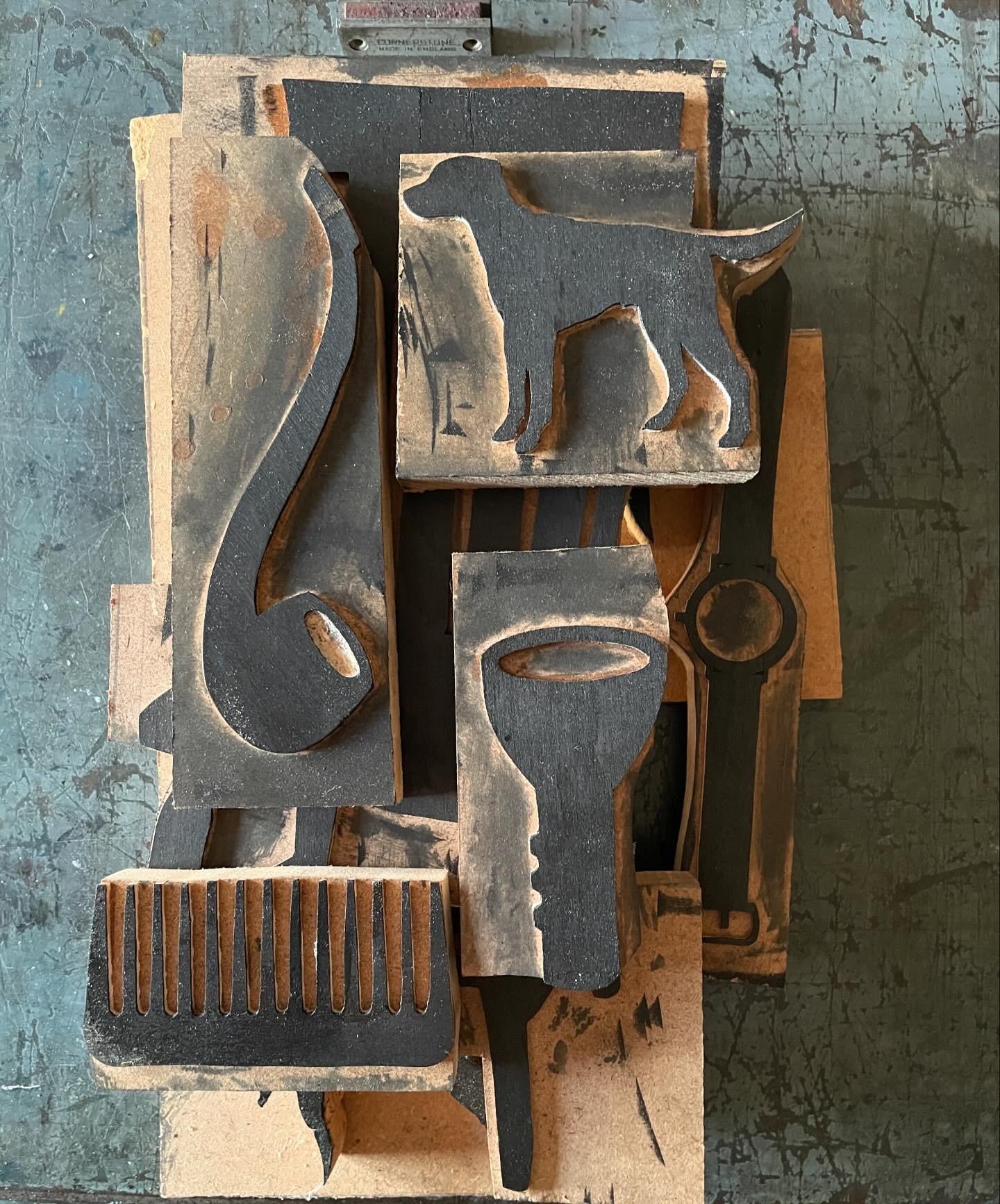 More things. For &lsquo;A Simple Soul&rsquo; book. #woodcuts #asimplesoul #objects #artistsbook #accumulation