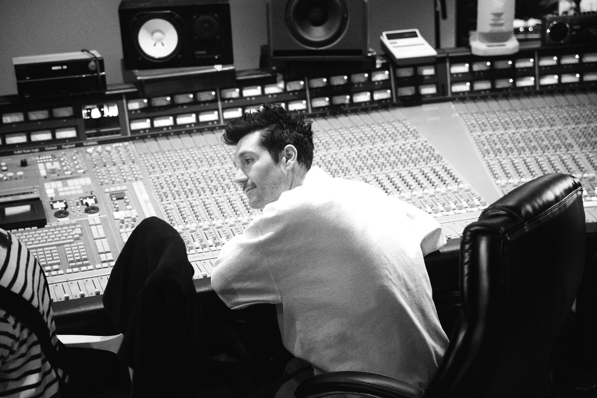 Dan Smith (Bastille)