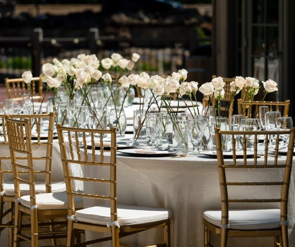 Congratulations on your engagement!! I bet your in wedding planning mode, and before you jump all in and start your Pinterest board...always ask yourself this, "How do I want my wedding to feel?&rdquo; 

If you didn't know, your vibe comes to li