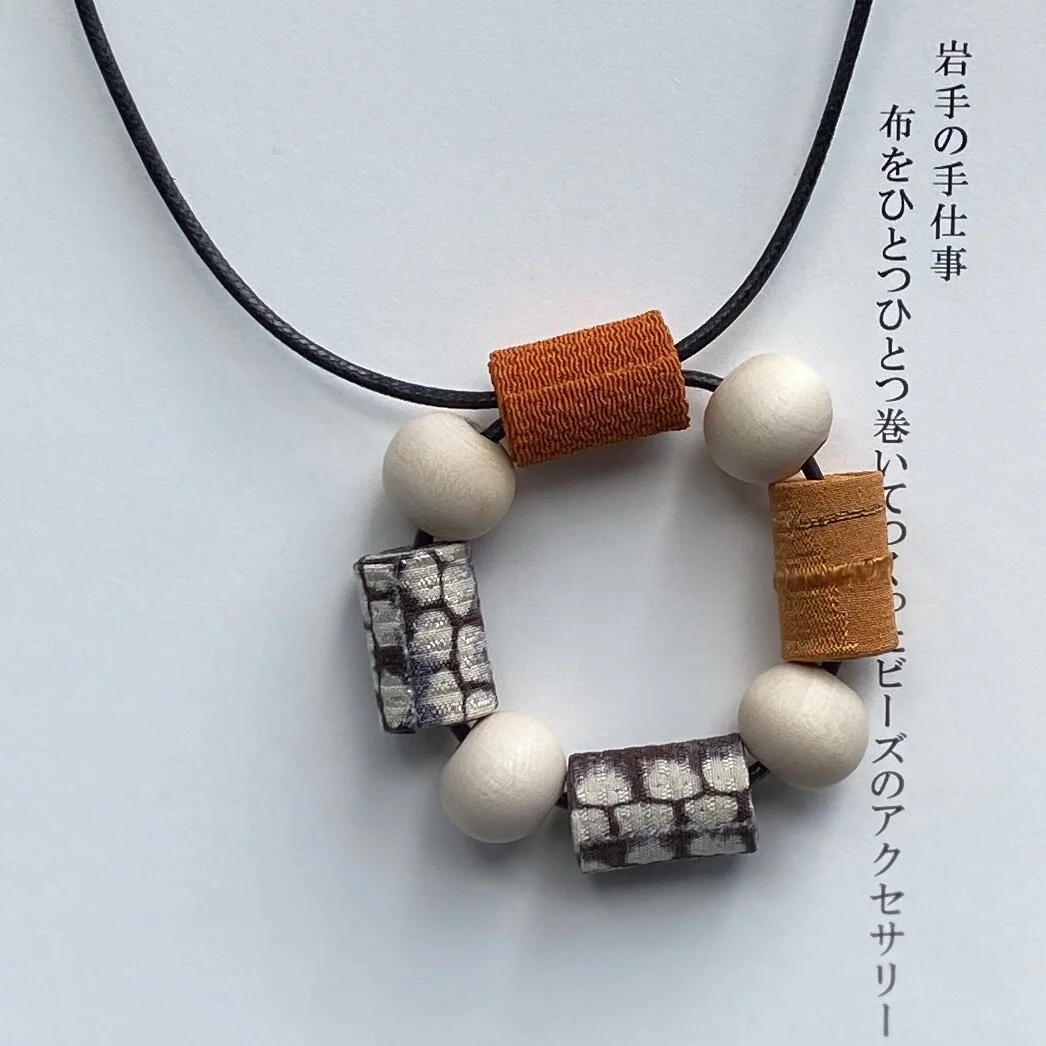 Tedo kimono beads necklace close-up