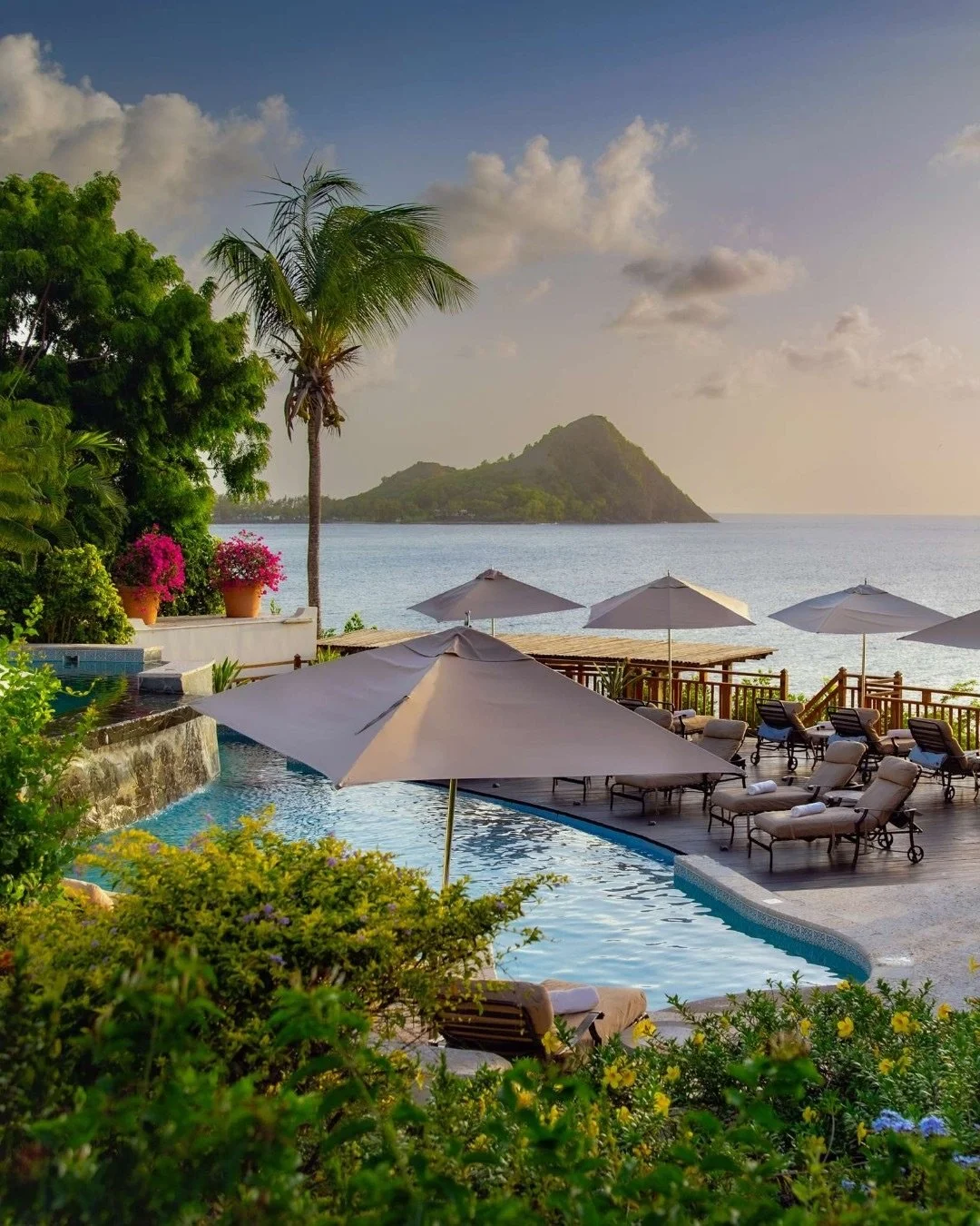 A few of our favorite Caribbean islands and who they suit best &darr;

We&rsquo;ve spent a lot of time across the Caribbean over the years. No two islands are quite the same, and choosing the right one comes down to what you want from the trip.

Angu