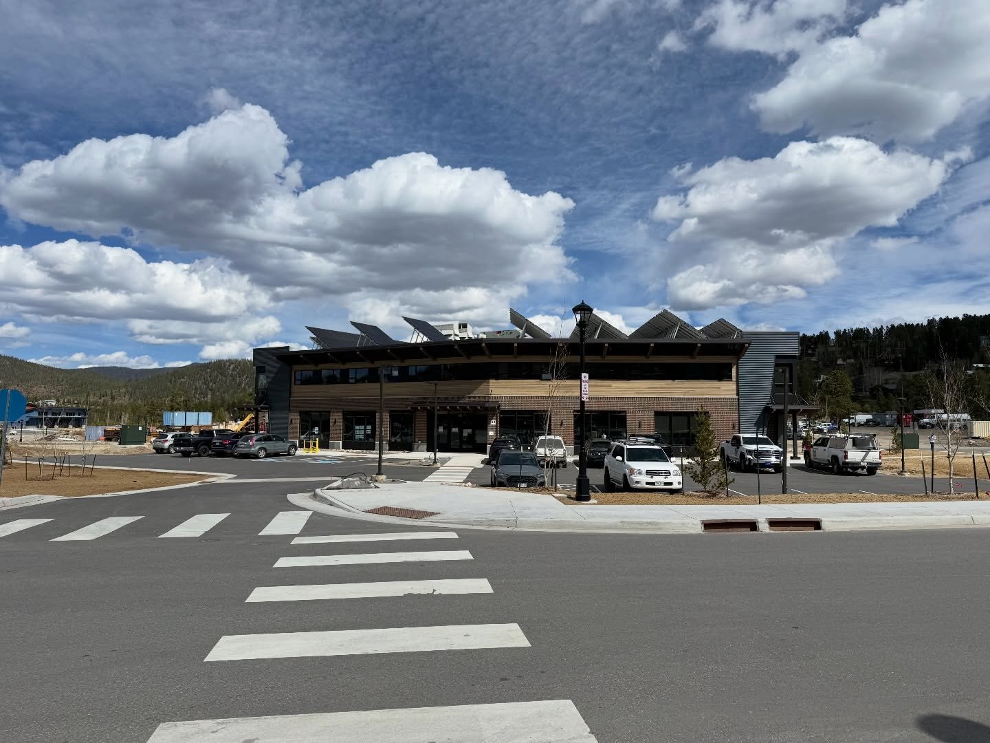 We had the absolute pleasure and honor of working on the Sol Center&rsquo;s interior design finishes over the past year, and recently had the opportunity to walk through the completed space as it officially opened its doors.
From the beginning, we kn