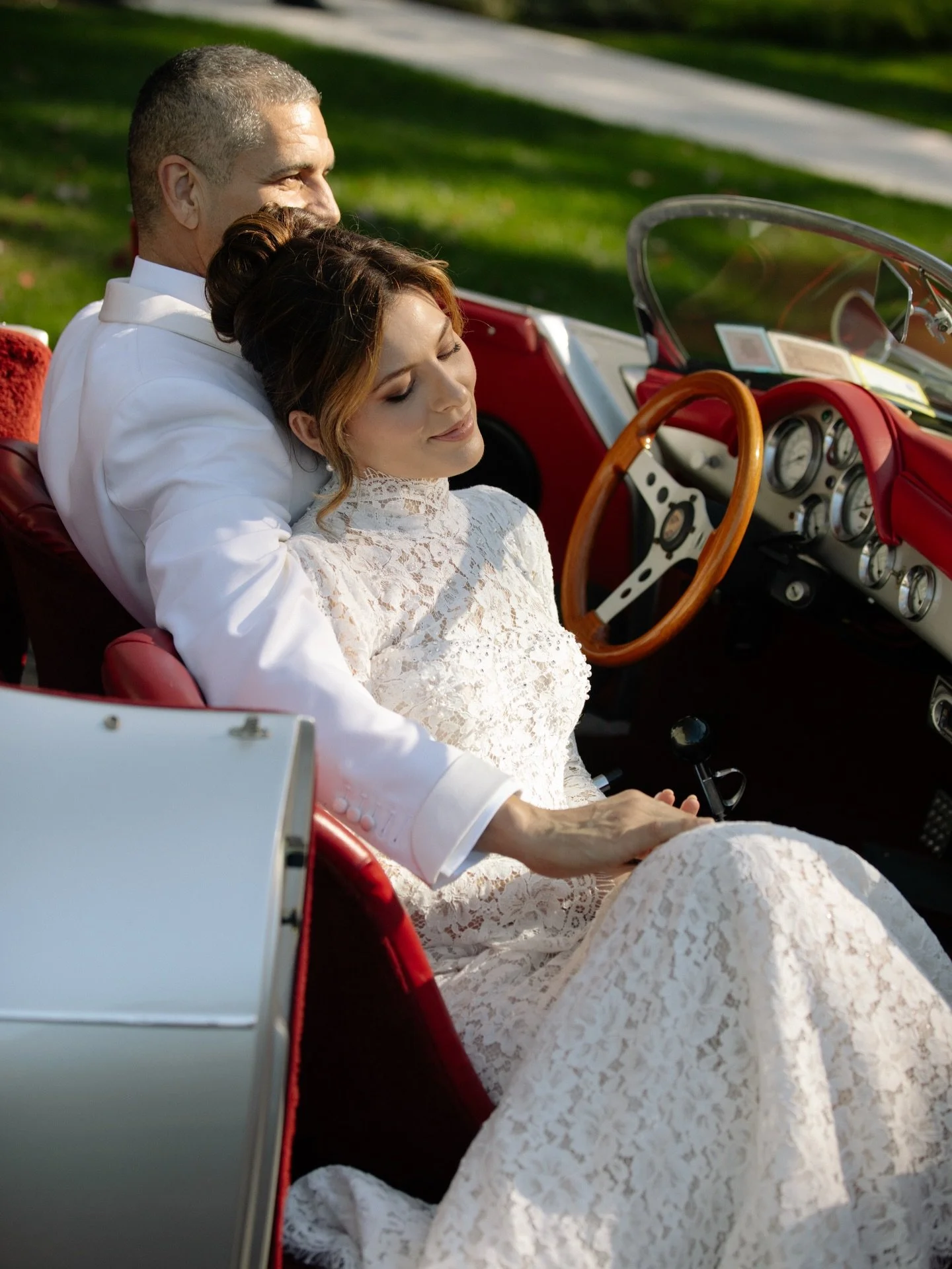 An elegant wedding in the Hamptons accompanied by a timeless ride to the reception
.
.
.
.
.
.
#nycweddingphotographer&nbsp;#weddingphotography&nbsp;#weddingphotographer&nbsp;#newyorkwedding
#nycphotographer