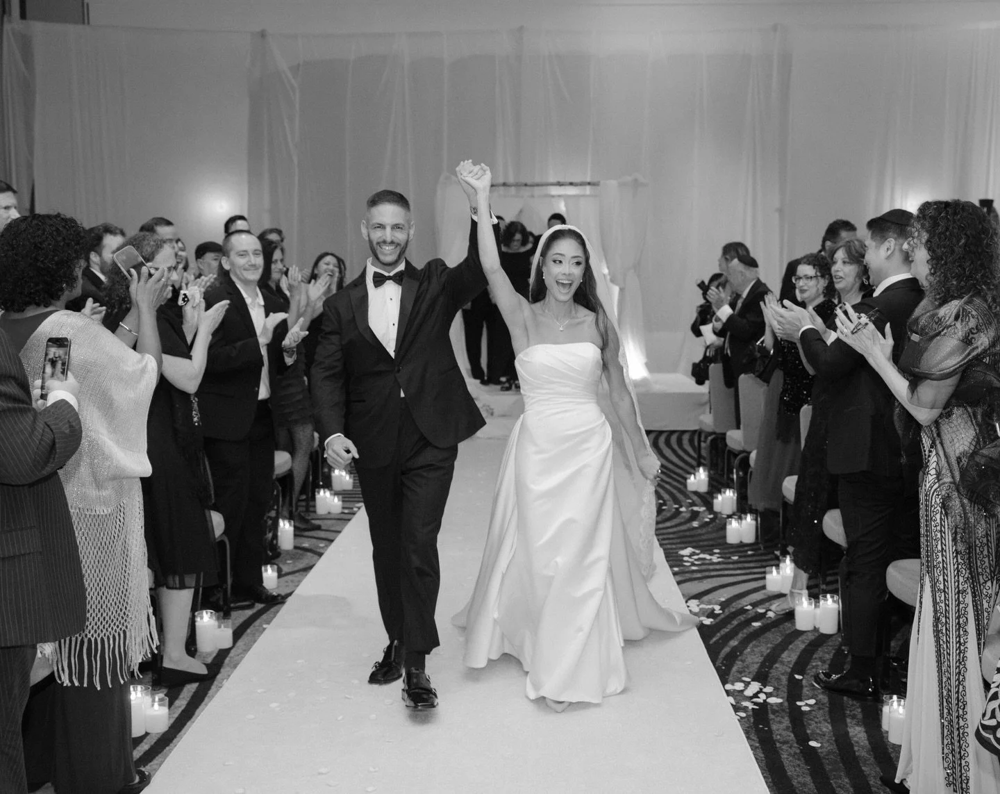 Cheers to Isabella &amp; Michael 
Venue: @hyattregencygreenwich 
.
.
.
.
.
.
#nycweddingphotographer&nbsp;#weddingphotography&nbsp;#weddingphotographer&nbsp;#newyorkwedding
#nycphotographer