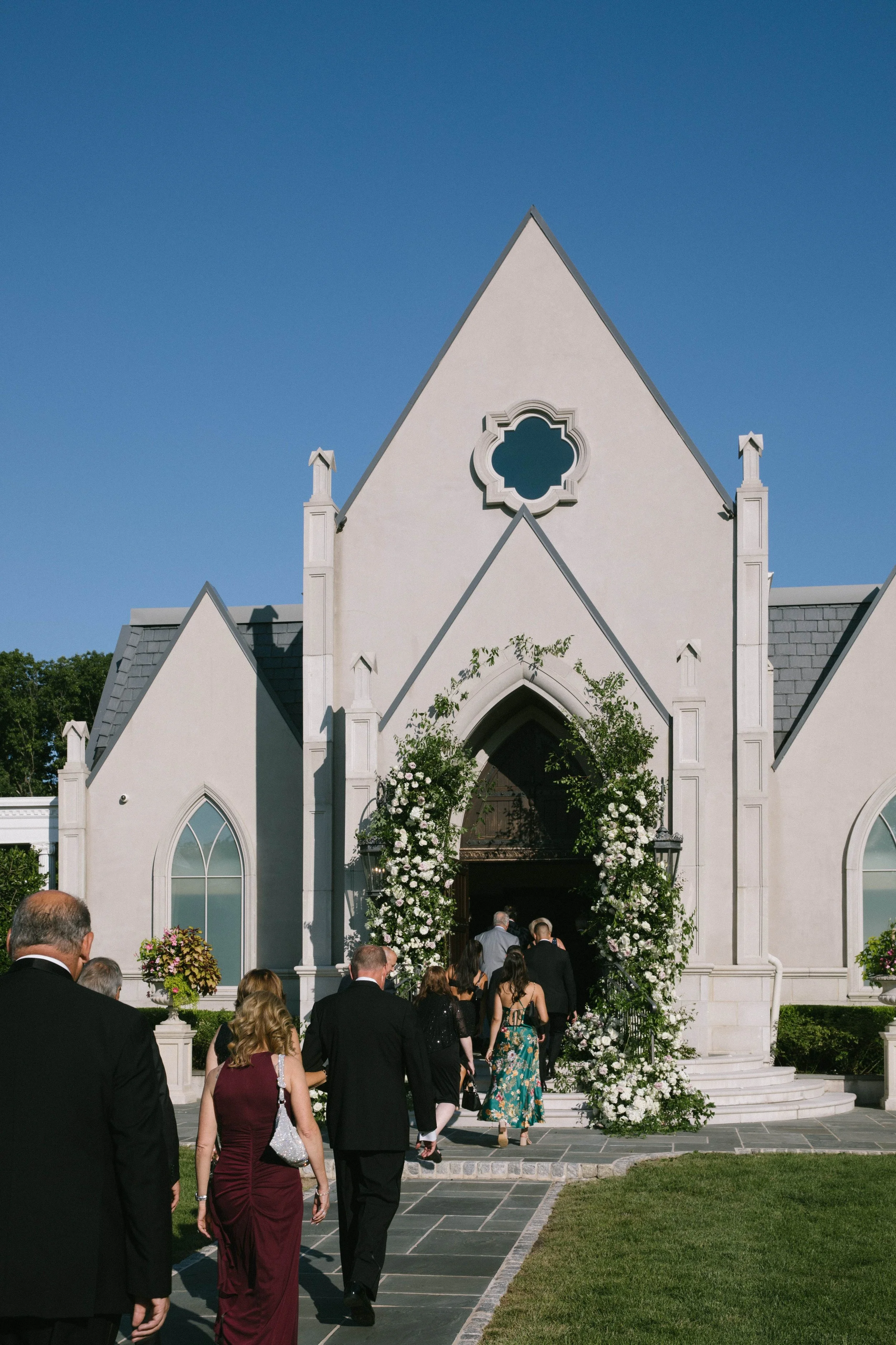 Wedding Photographer in New York City | Timeless & Natural Wedding Photography