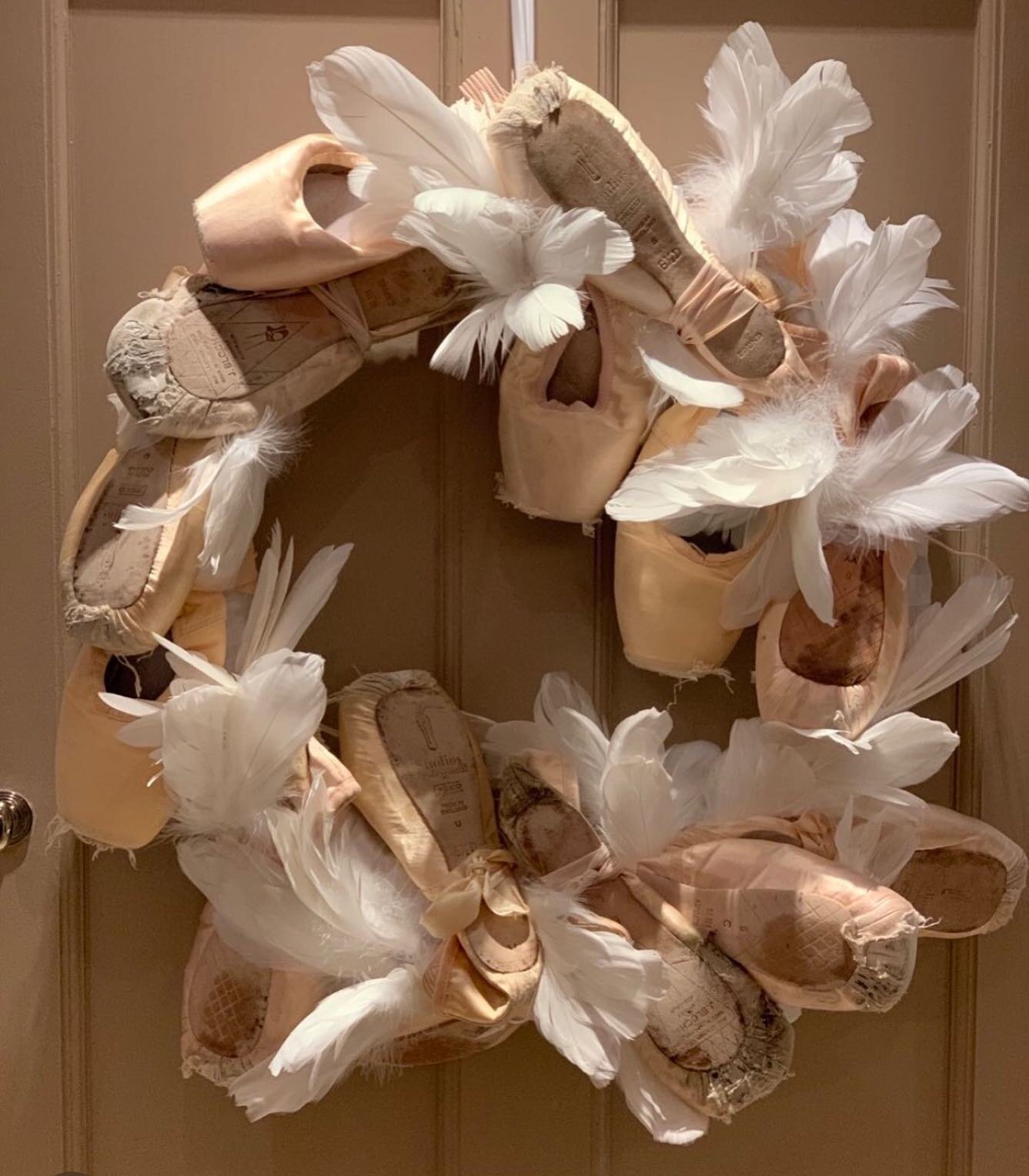It&rsquo;s beginning to look a lot like Christmas at JLD! This beautiful ballet shoe wreath was designed for us by @berengaria_flowers using the pointe shoes of an ex student who went to train at ballet school. We absolutely love it! 🩰 🩰 🩰