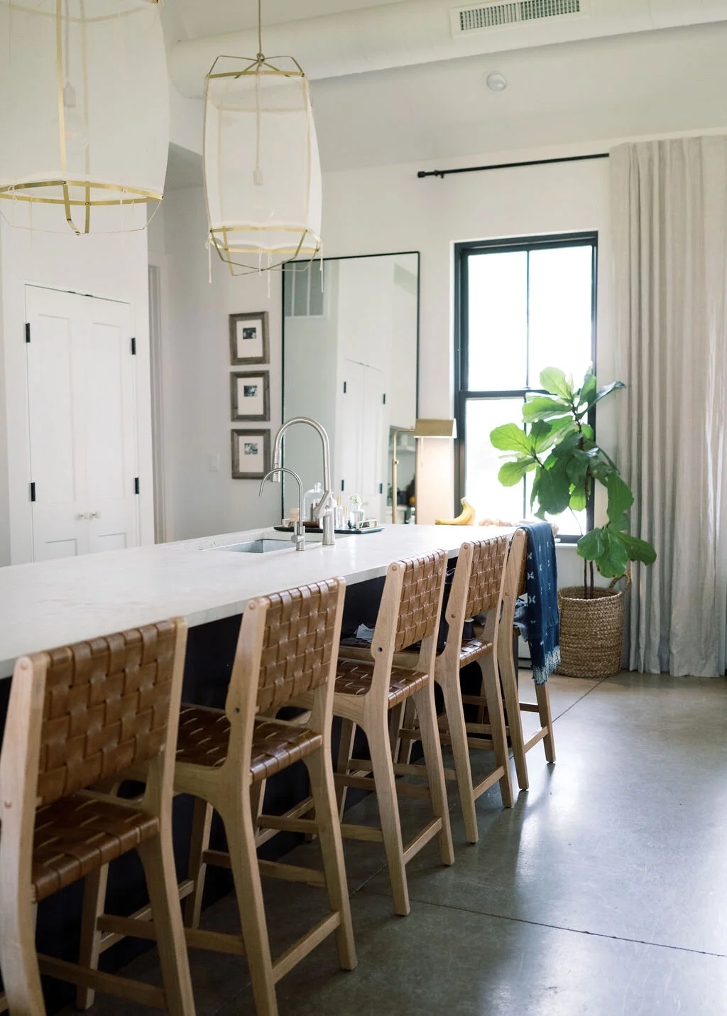 A custom built kitchen with modern farmhouse design inspirations in Columbia, SC.