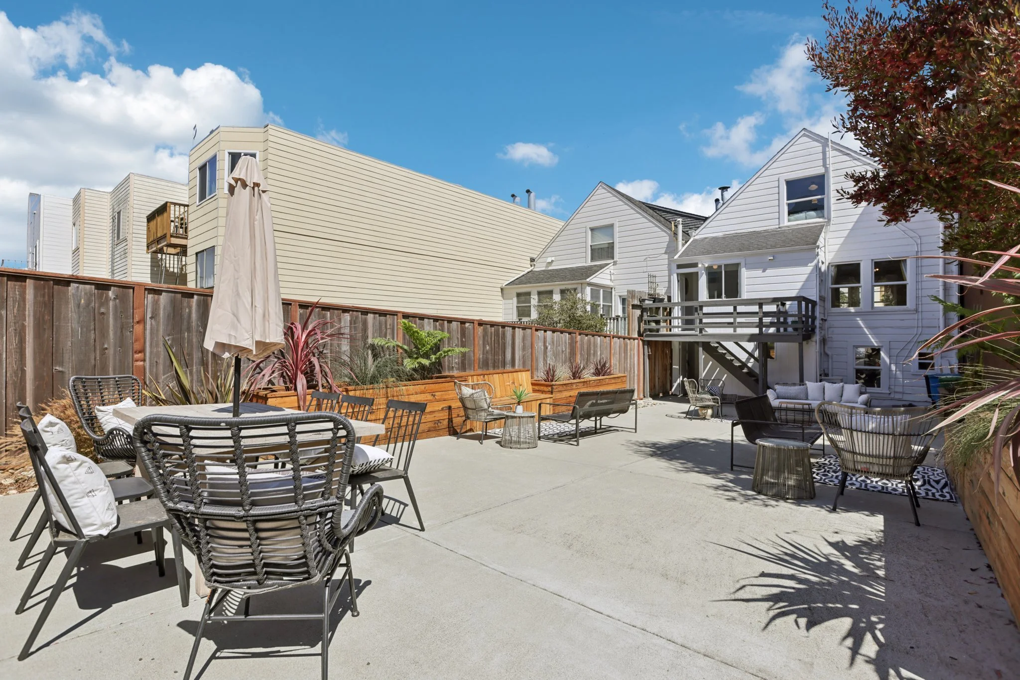 45-web-or-mls-30th Ave-S0409-045.jpg