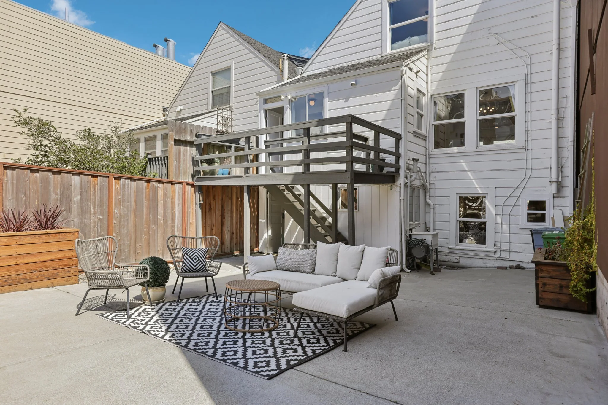 43-web-or-mls-30th Ave-S0409-043.jpg