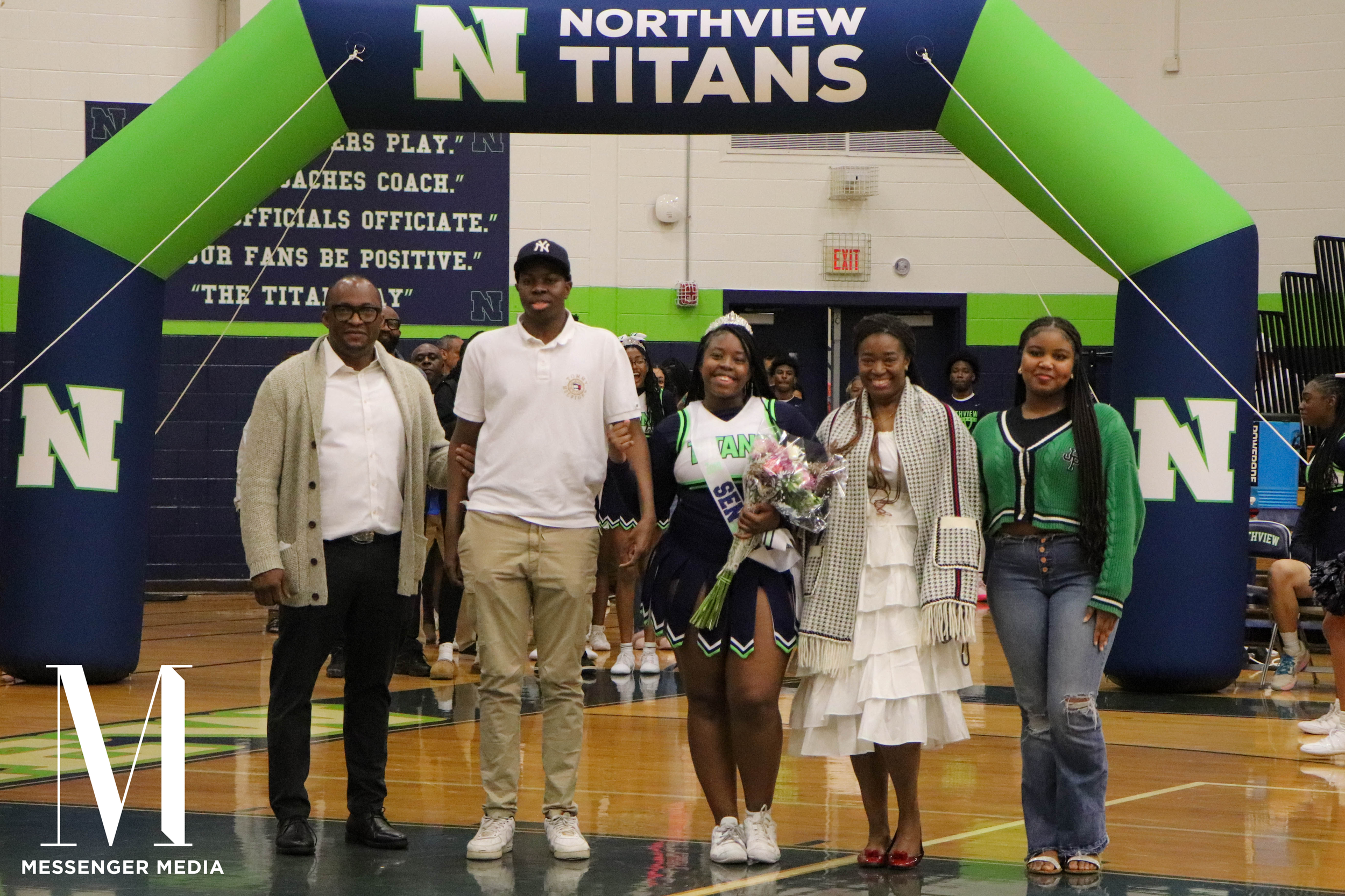 MM2.6SENIORWALKBBALL8.png