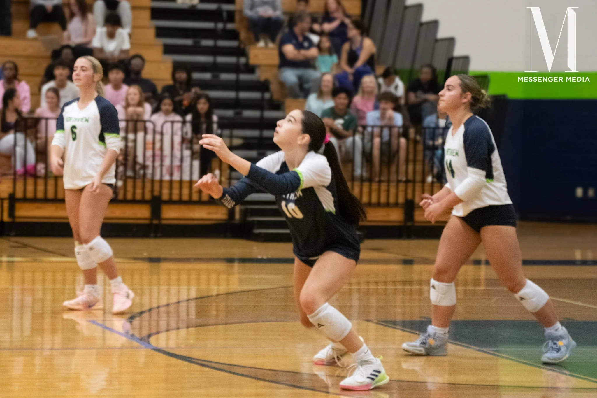 AM VBALL-21.jpg