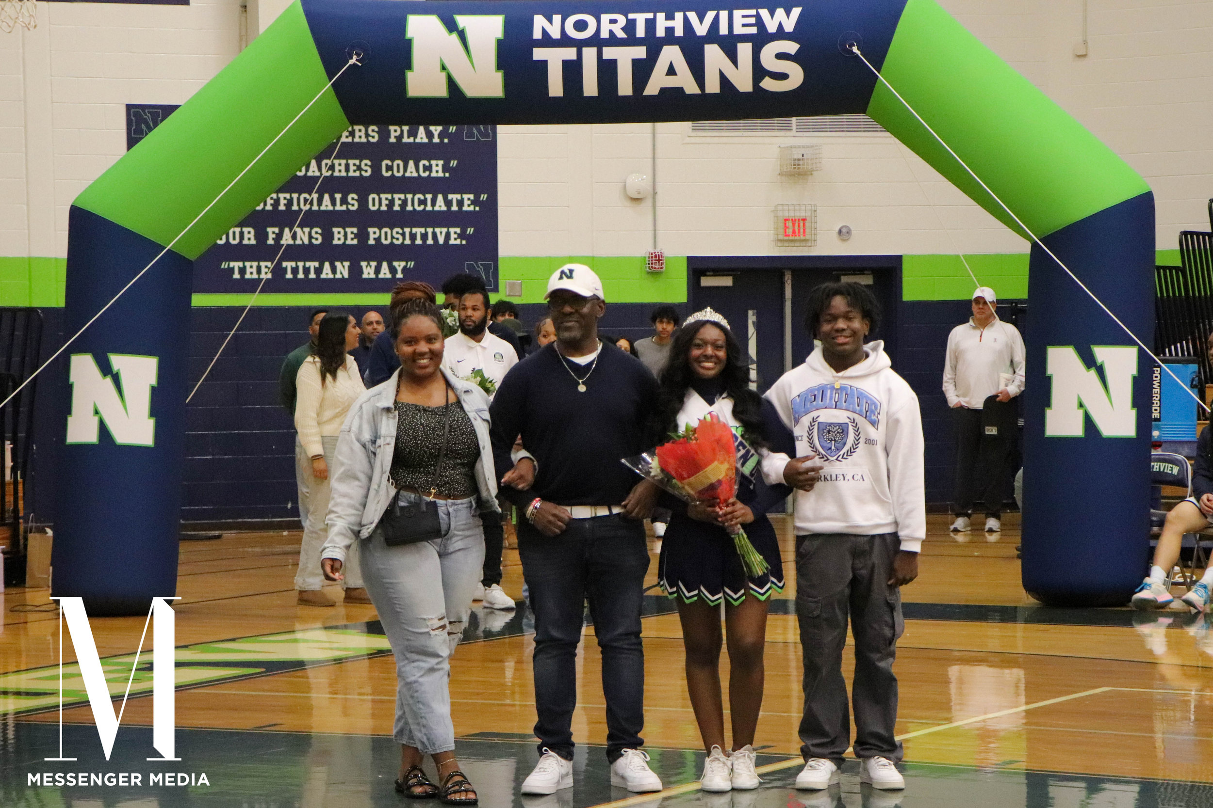 MM2.6SENIORWALKBBALL18.png