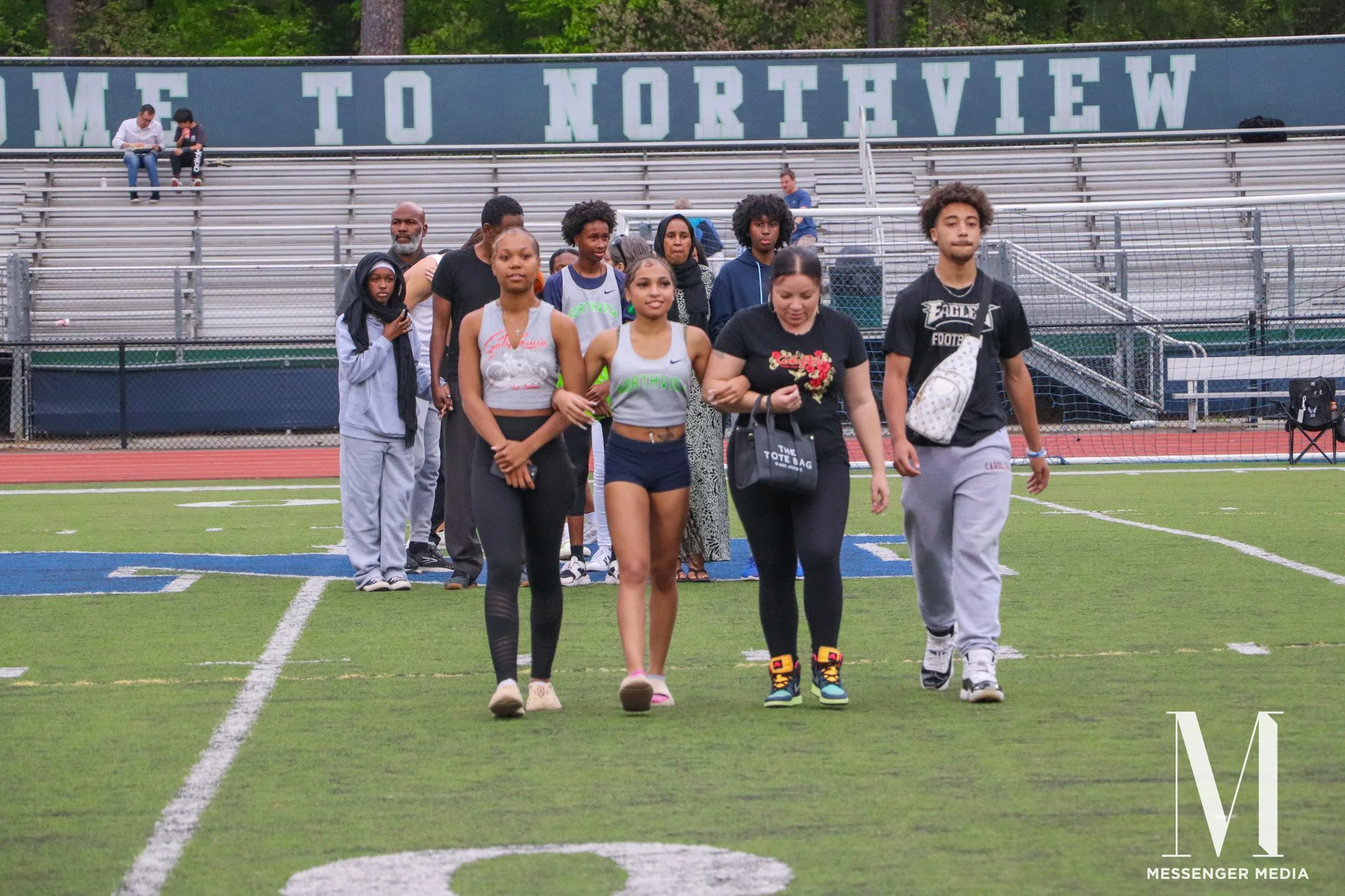 trackmeet-36-Recovered_1.jpg