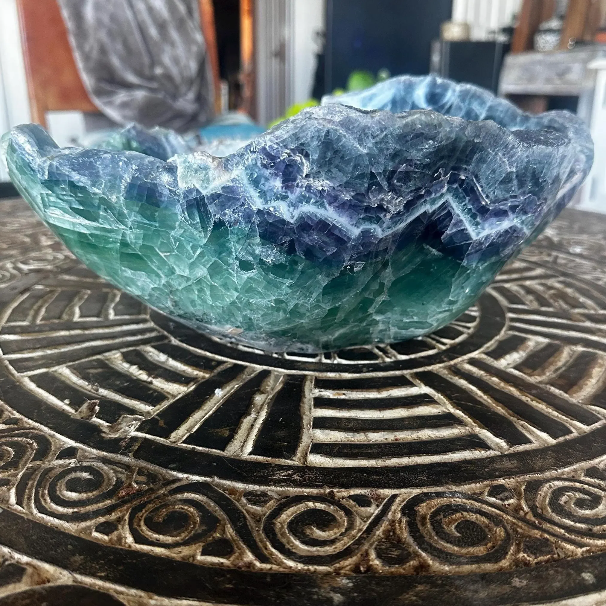 Fluorite bowl closeup.webp