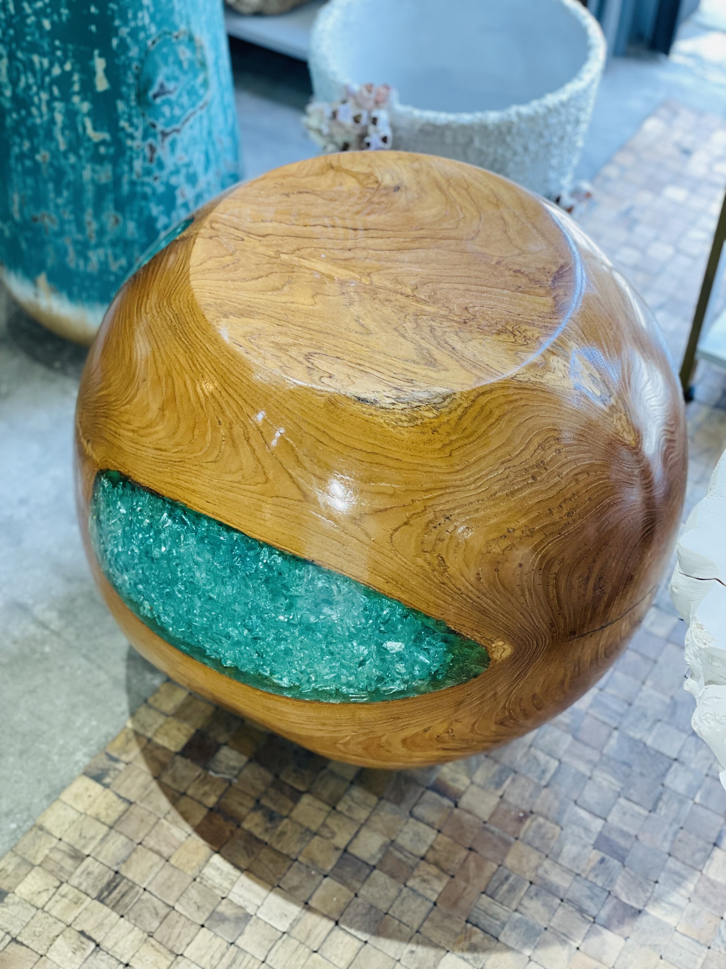 Teak side view table.jpg
