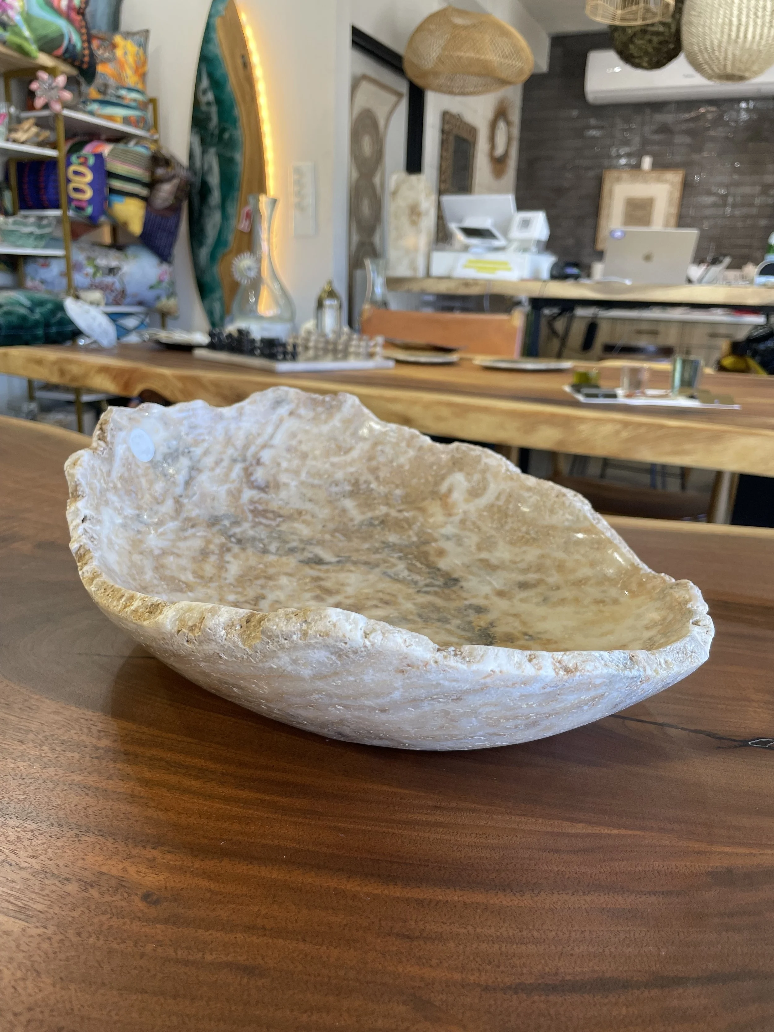 10" wide onyx bowl.jpeg