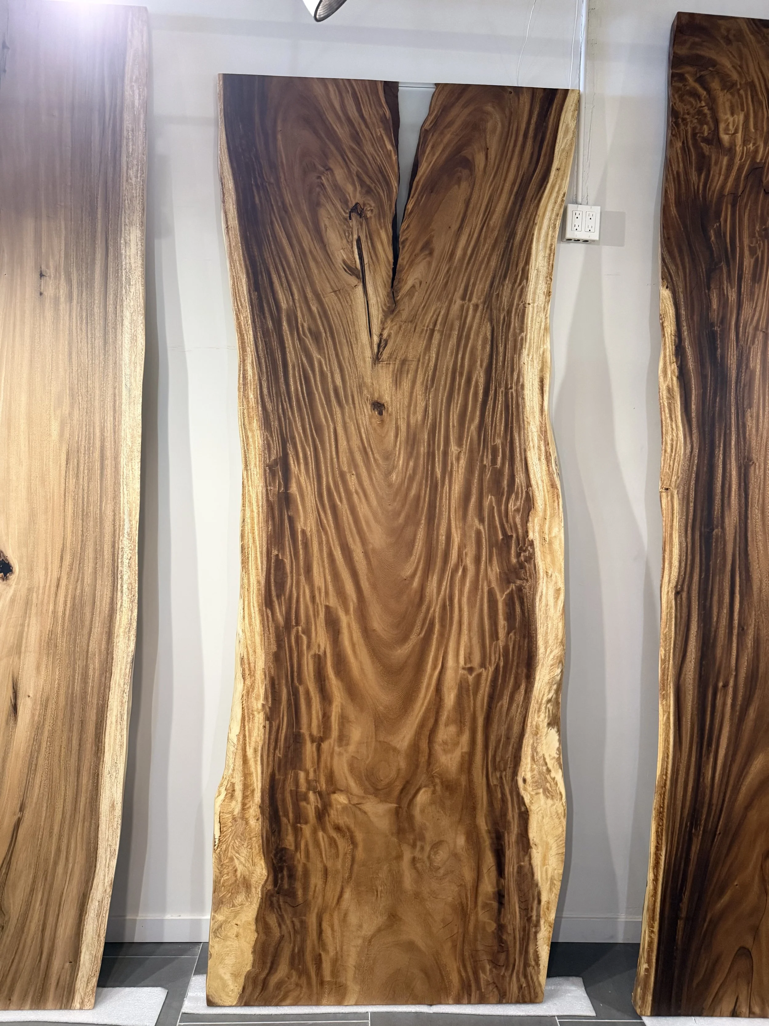 10' Live edge dining table.jpeg