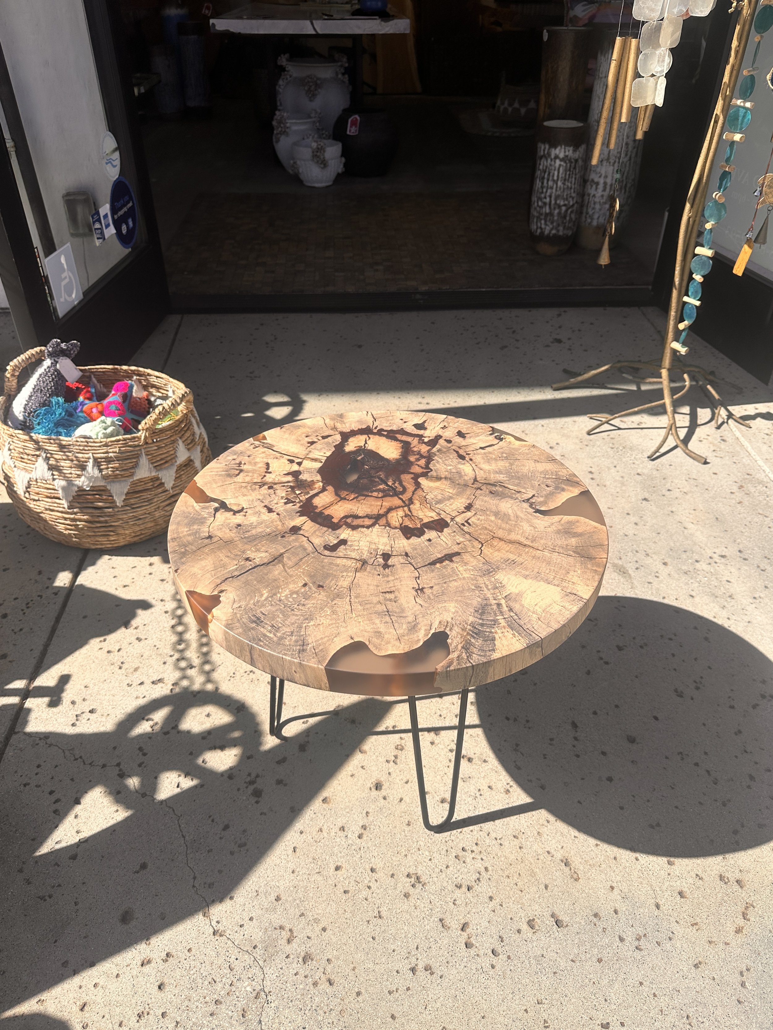 Tamarind end table 22" round with Champagne resin.JPG