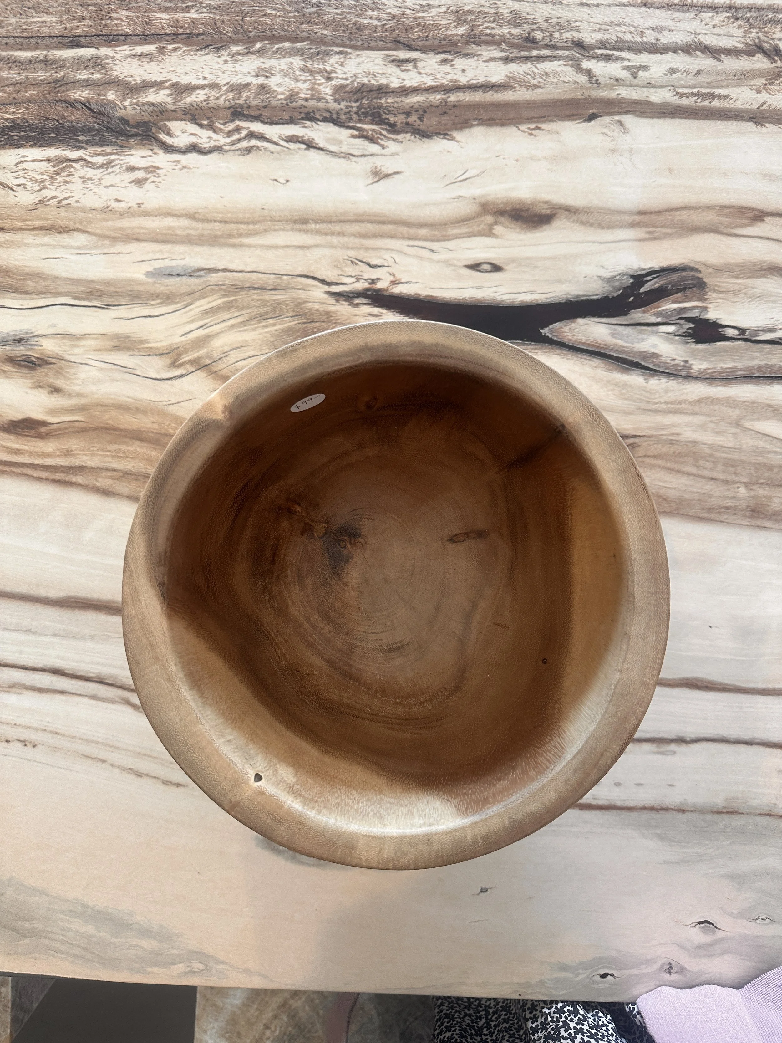 Acacia turned bowl.JPG