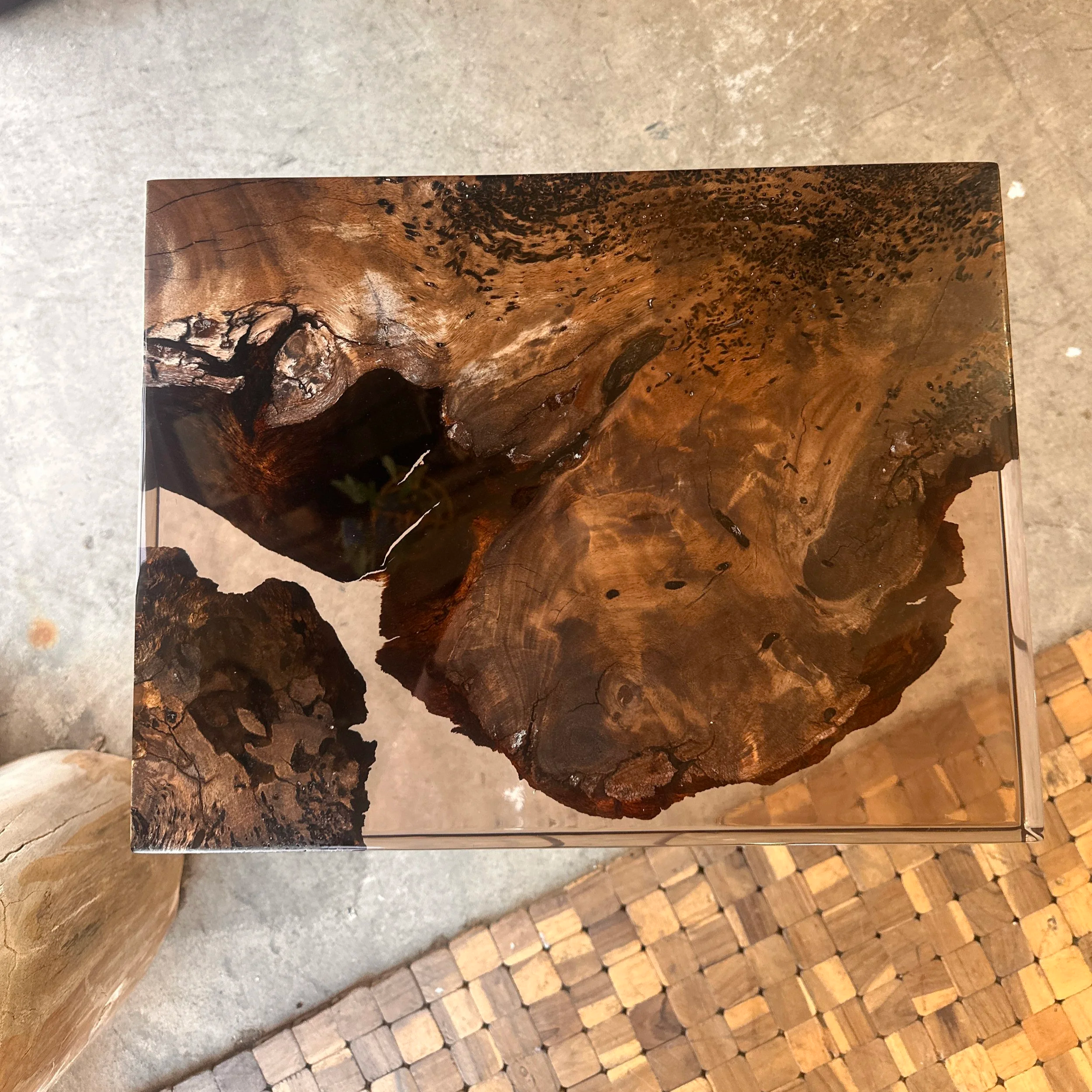 ENd+table+black+walnut.png
