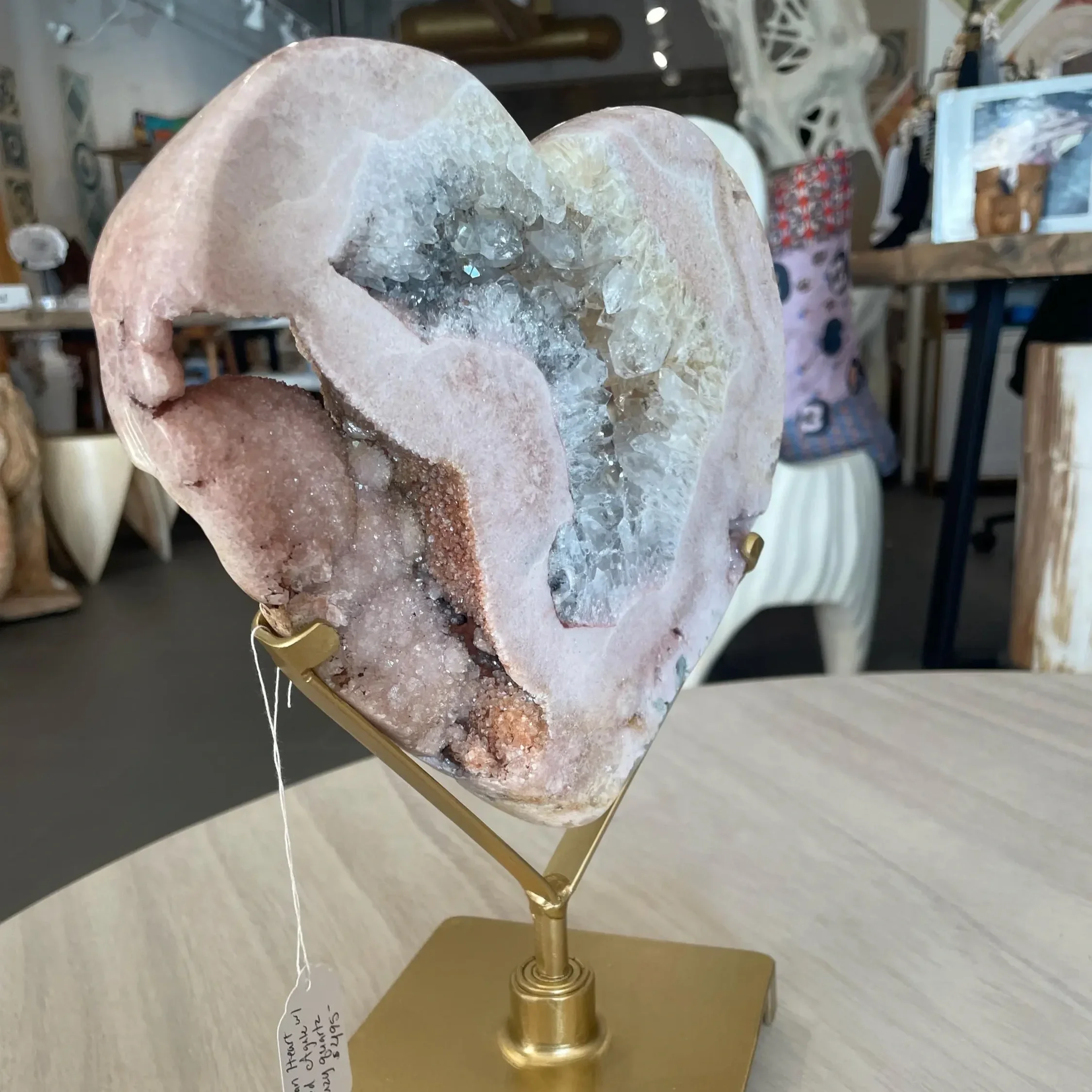 Heart+Agate++side+profile.webp