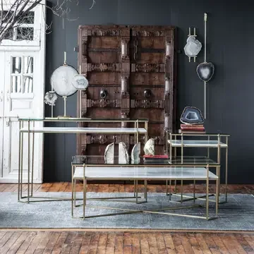 Agate bookends in room.webp