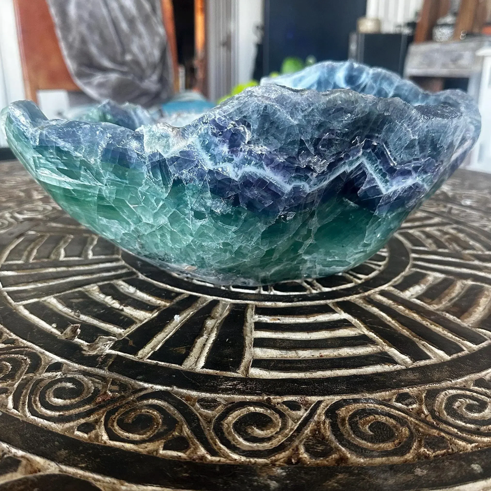 Fluorite+bowl+closeup.webp