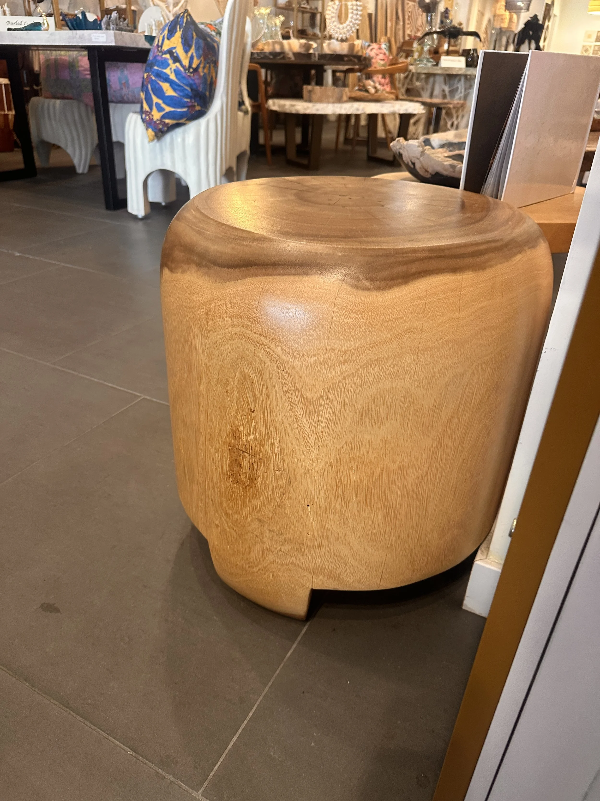 Acacia end table.JPG