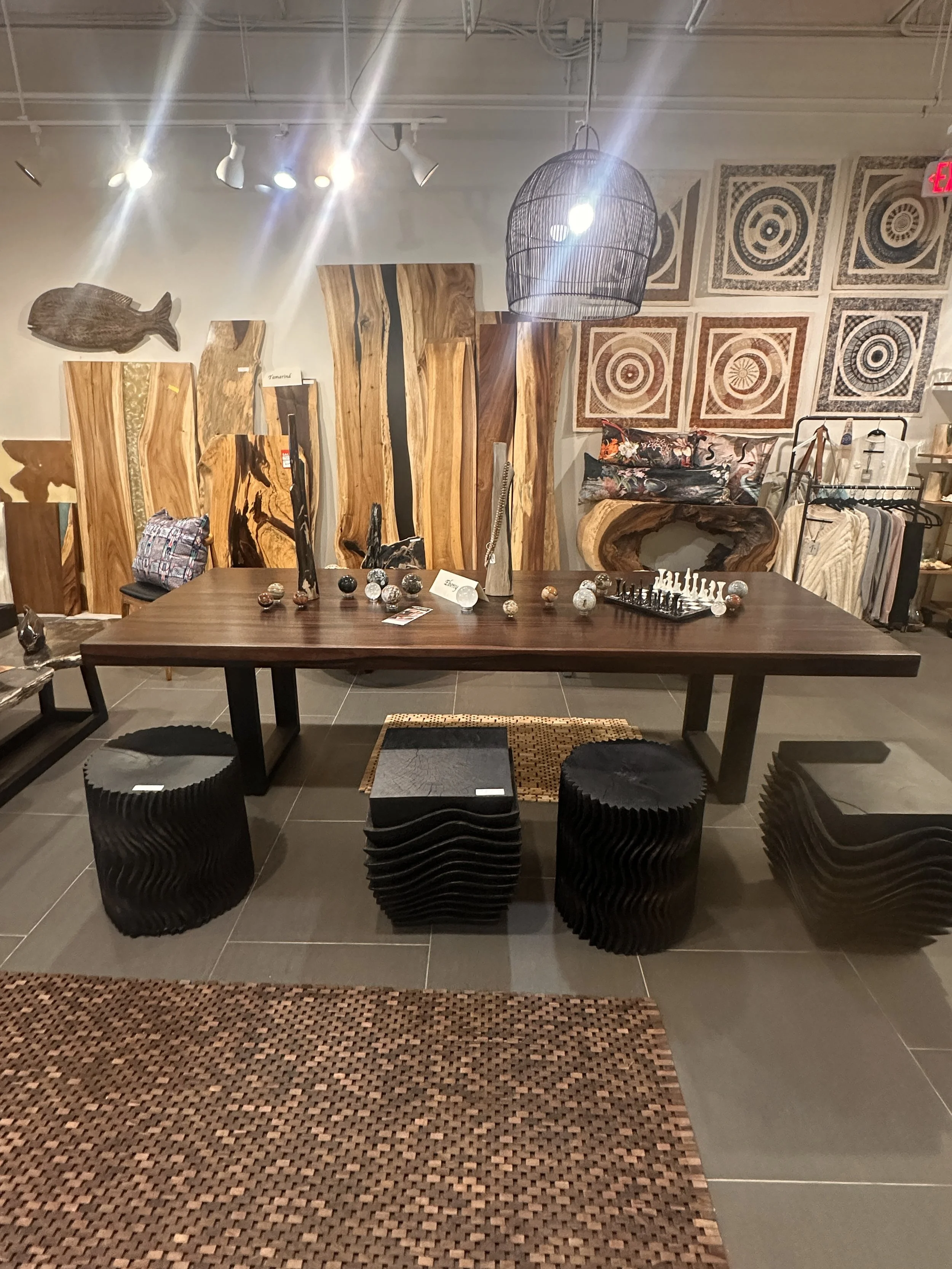 Custom Ebony Dining table.JPG