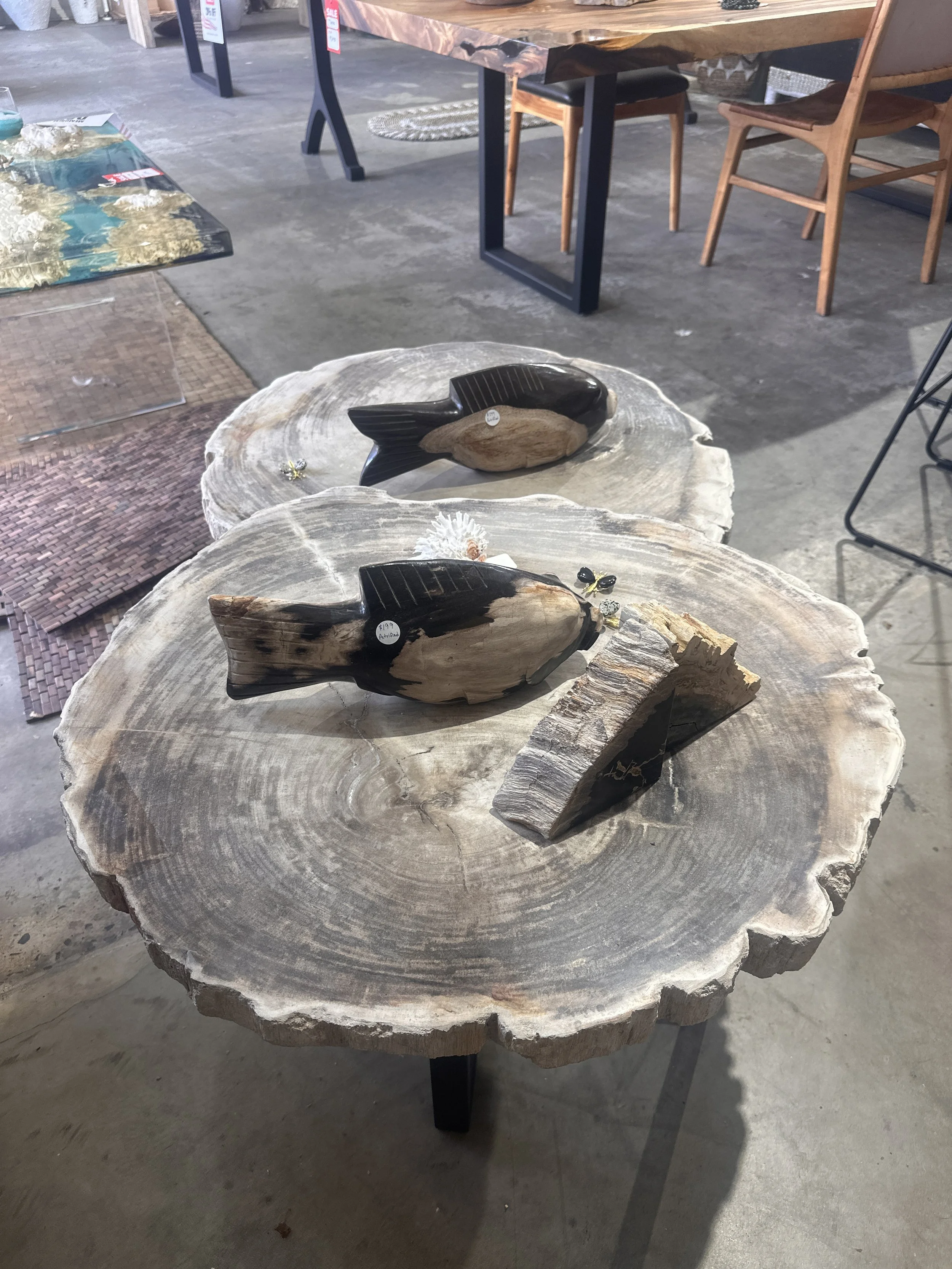 Petrified nesting tables in gray.JPG