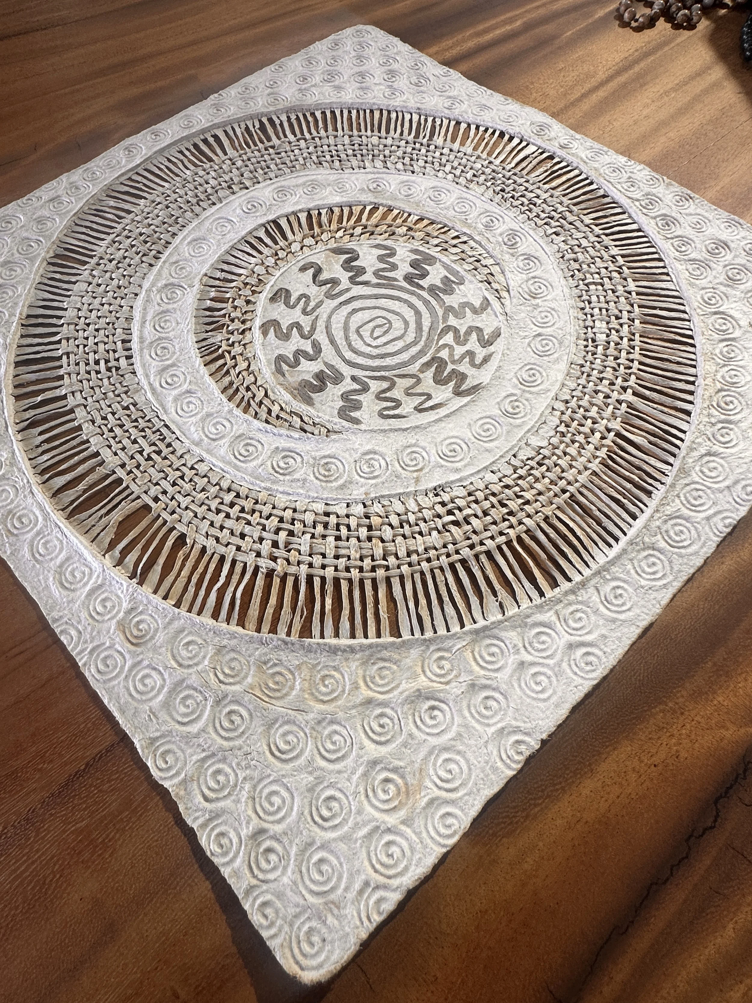16 in amate in bone white.JPG