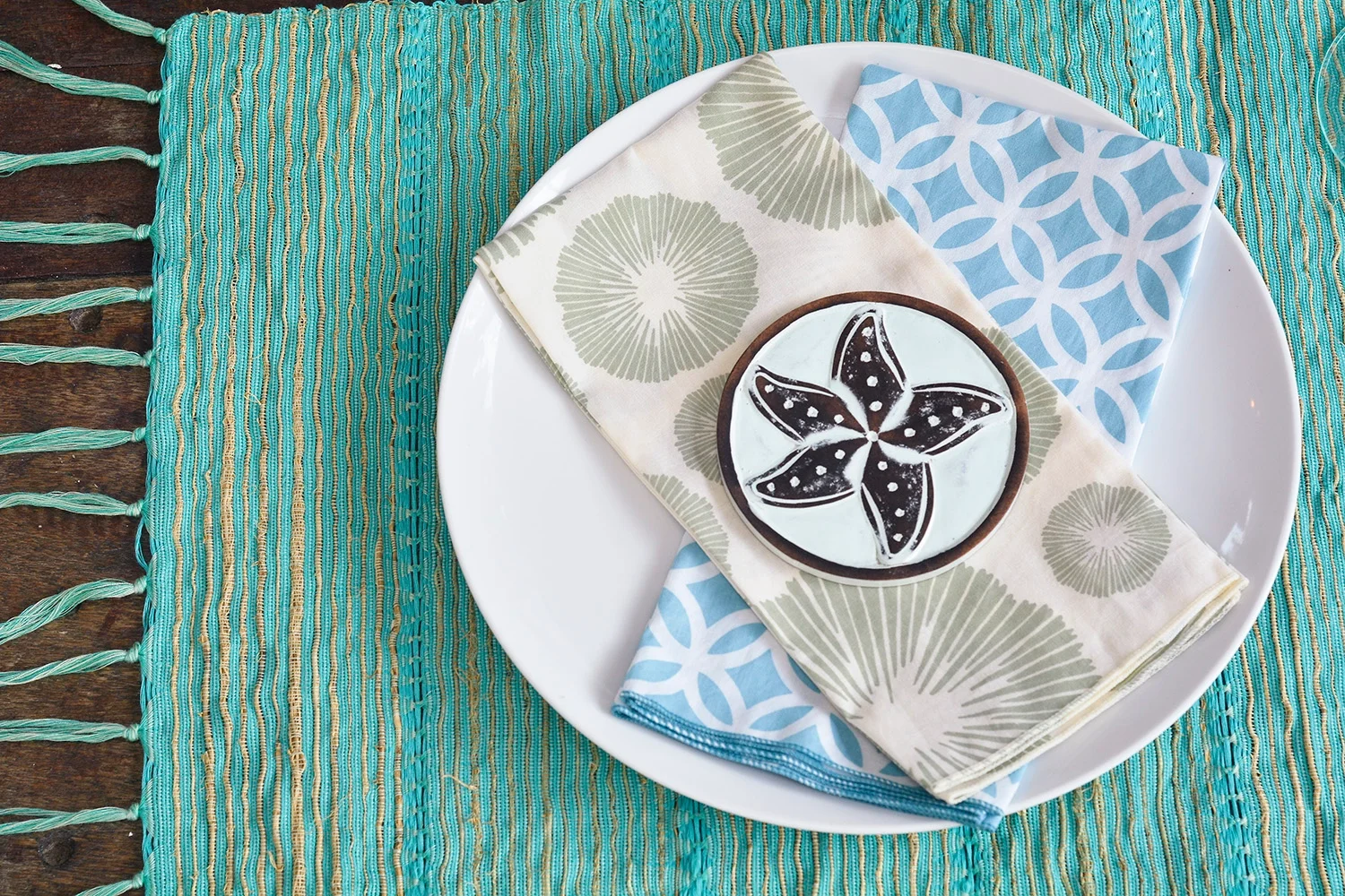 Vetiver Placemats set:6 | Aqua Stripes plated.webp