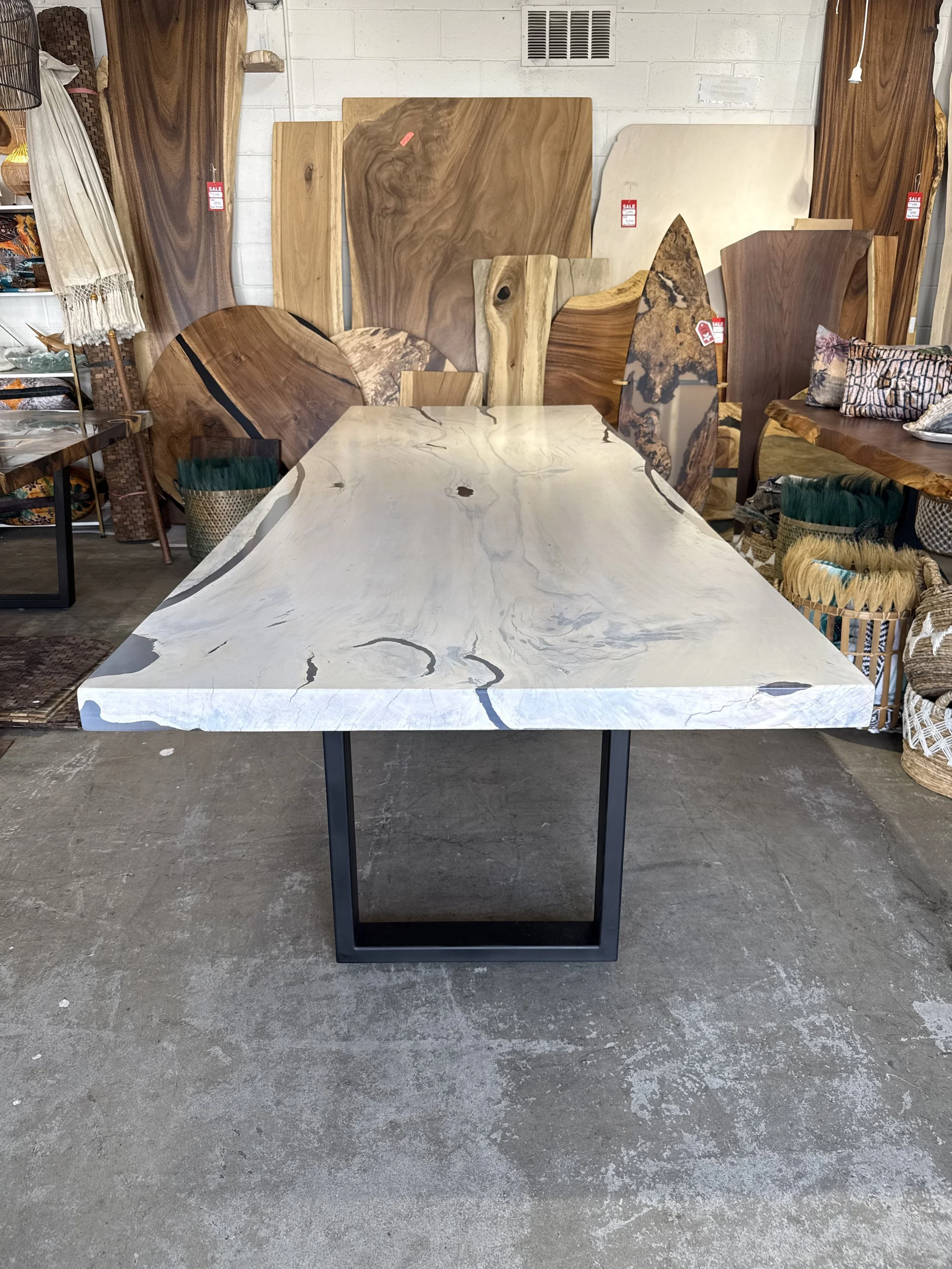 front view of luxury dining table for 10.jpeg
