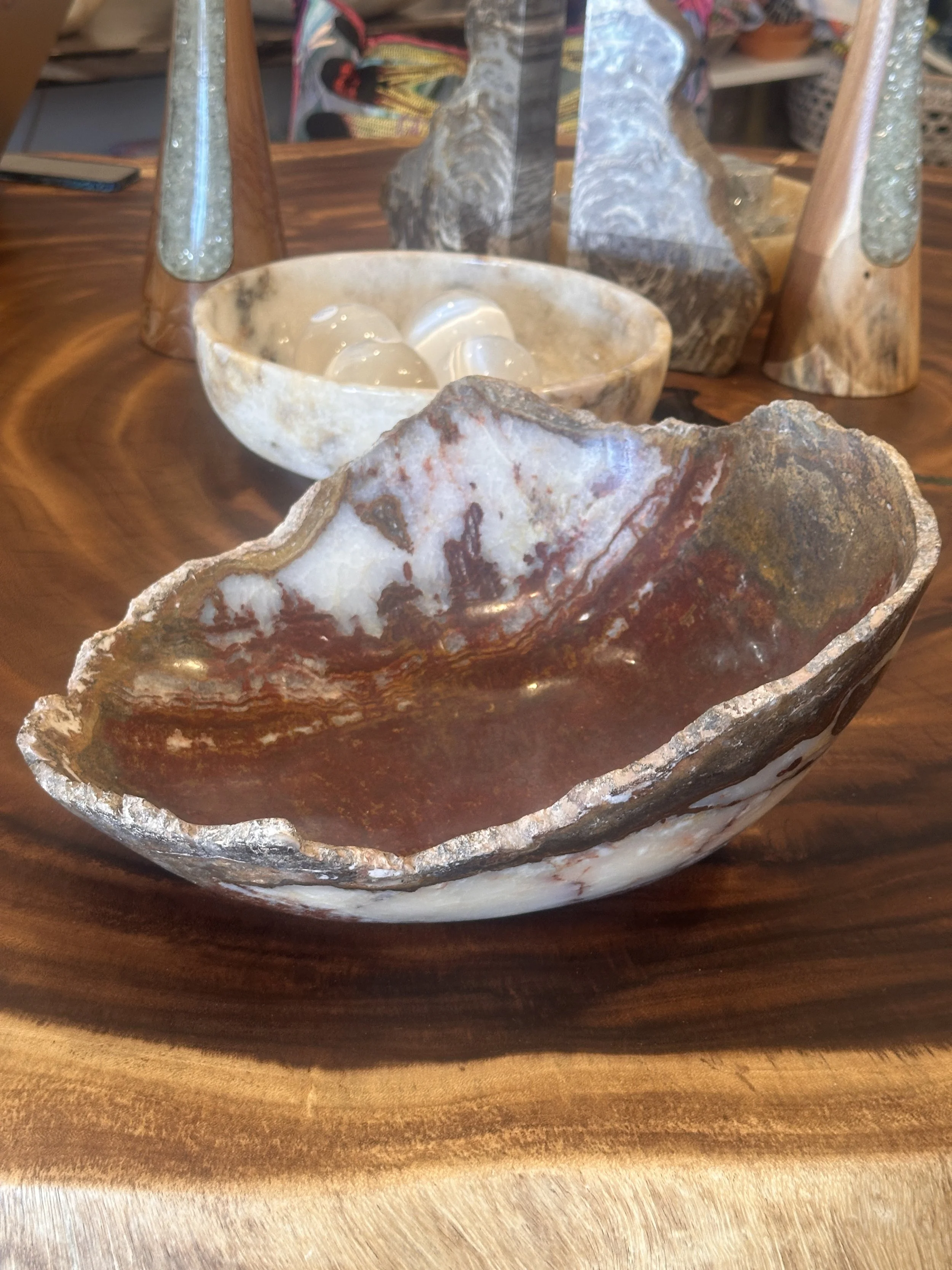 BUrgundy live edge Onyx bowl.JPG