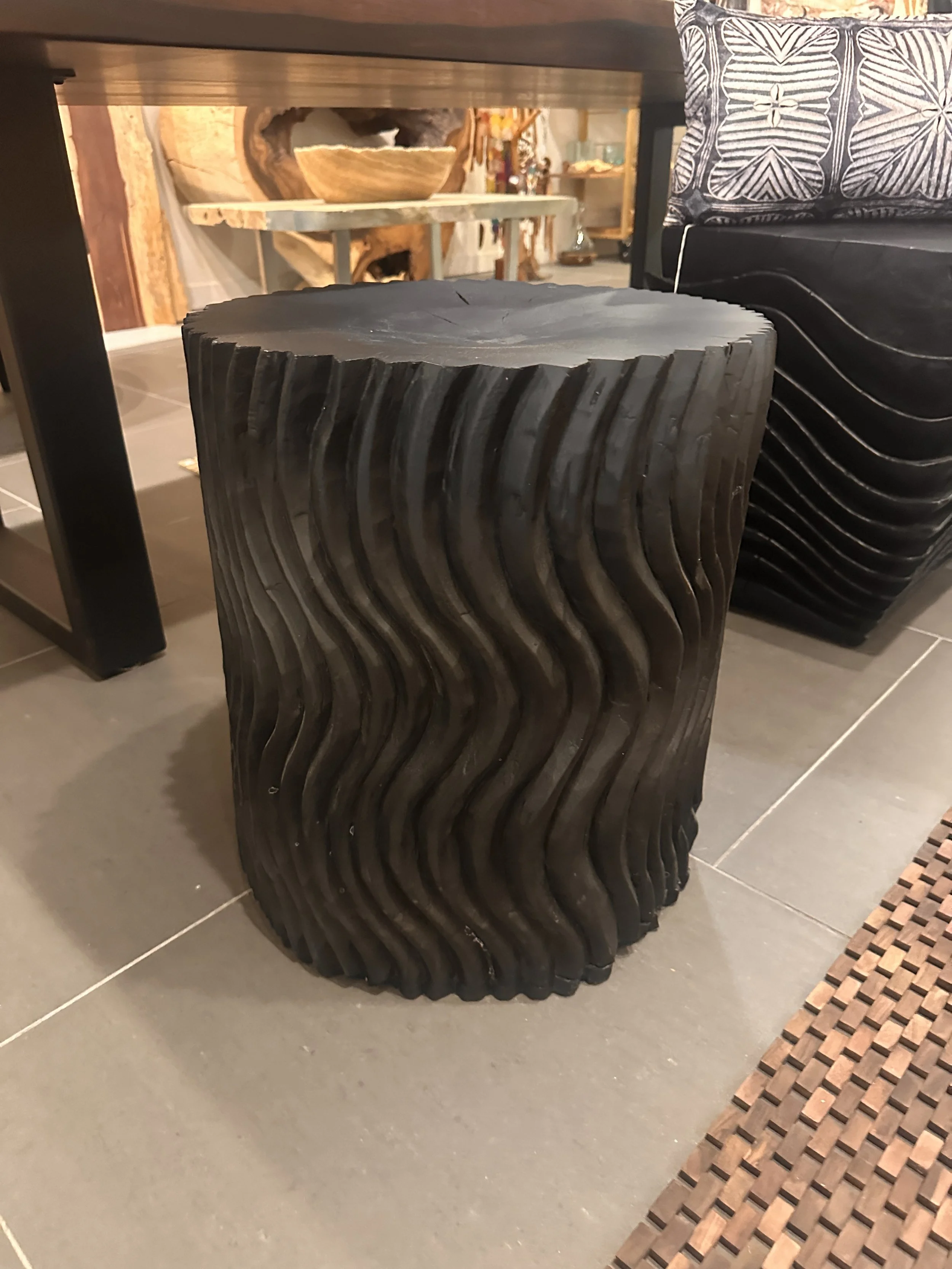 Black end table with spiral.JPG