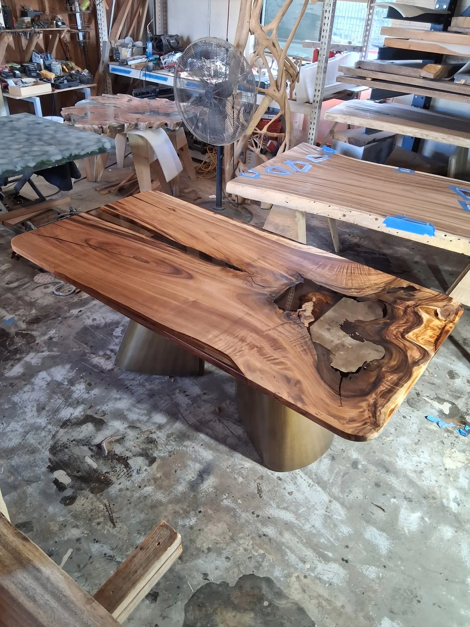 Modern Italian dining table.JPG