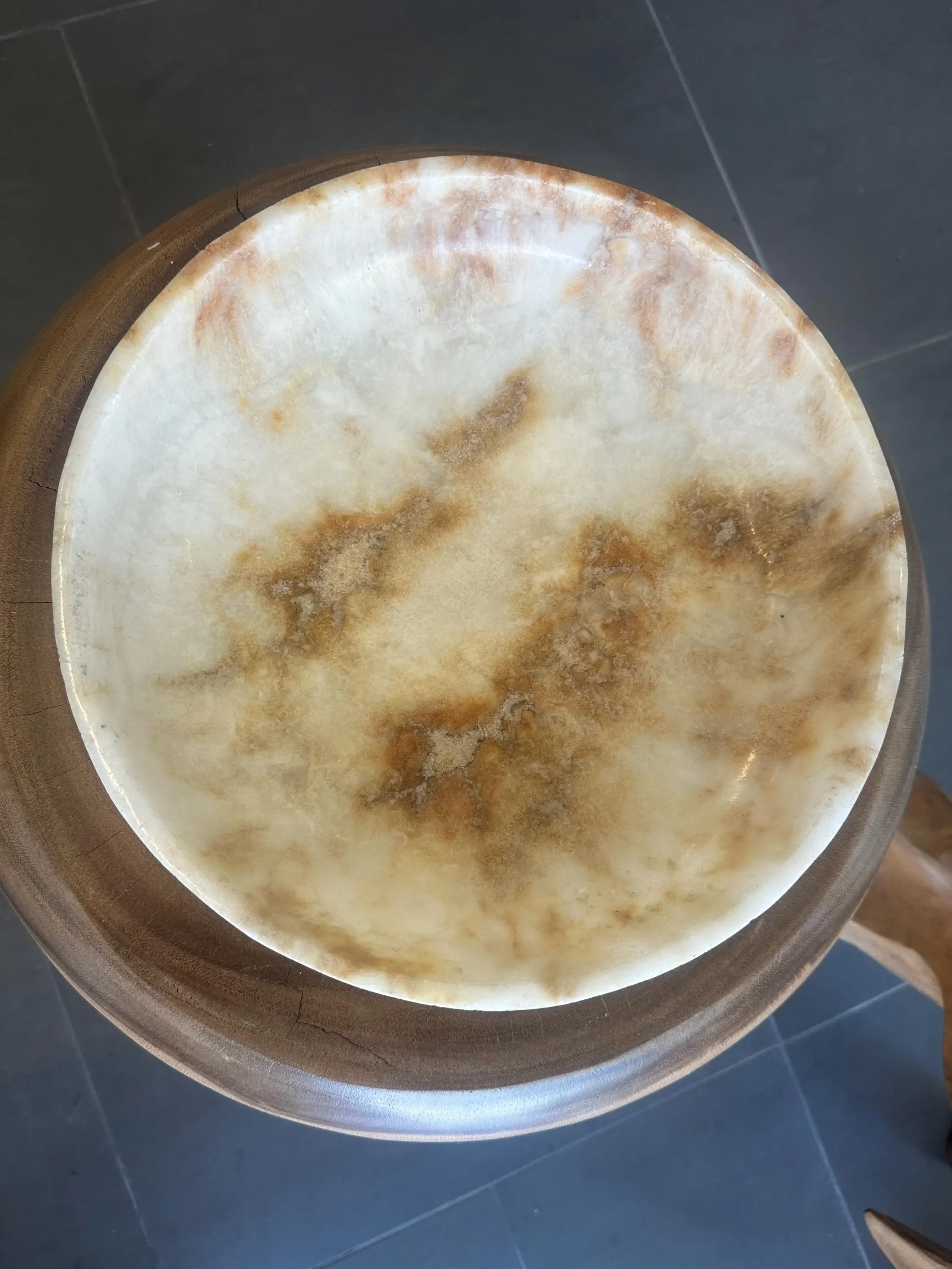 Round Onyx bowl top view.webp