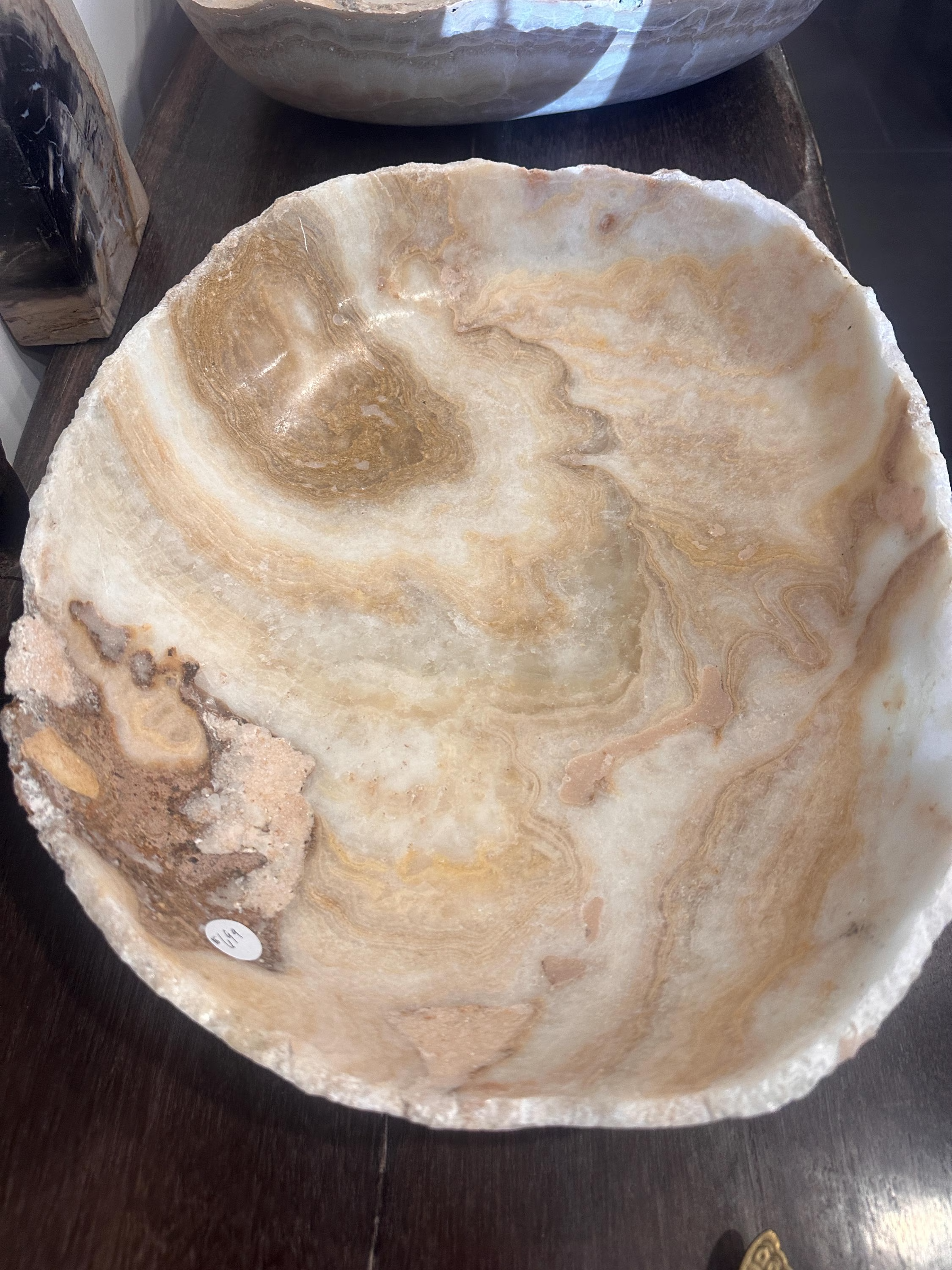 Live edge Cream Onyx Bowl.png
