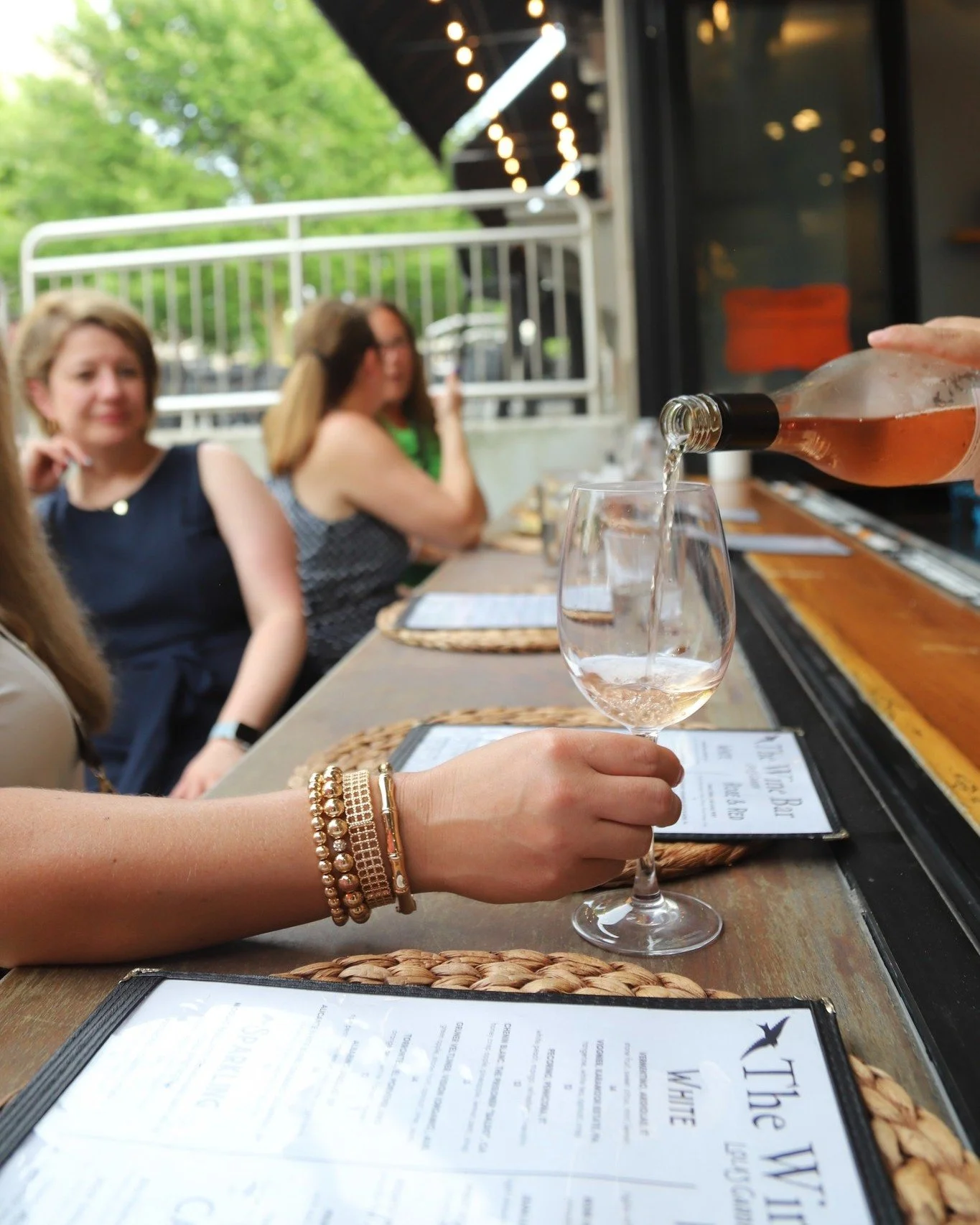 Friday afternoon, best served by the glass ☀️🍷

Drop what you&rsquo;re doing and start your weekend at Lola's Garden. Grab a seat and let the stress of the week fade away. Cheers! 🥂